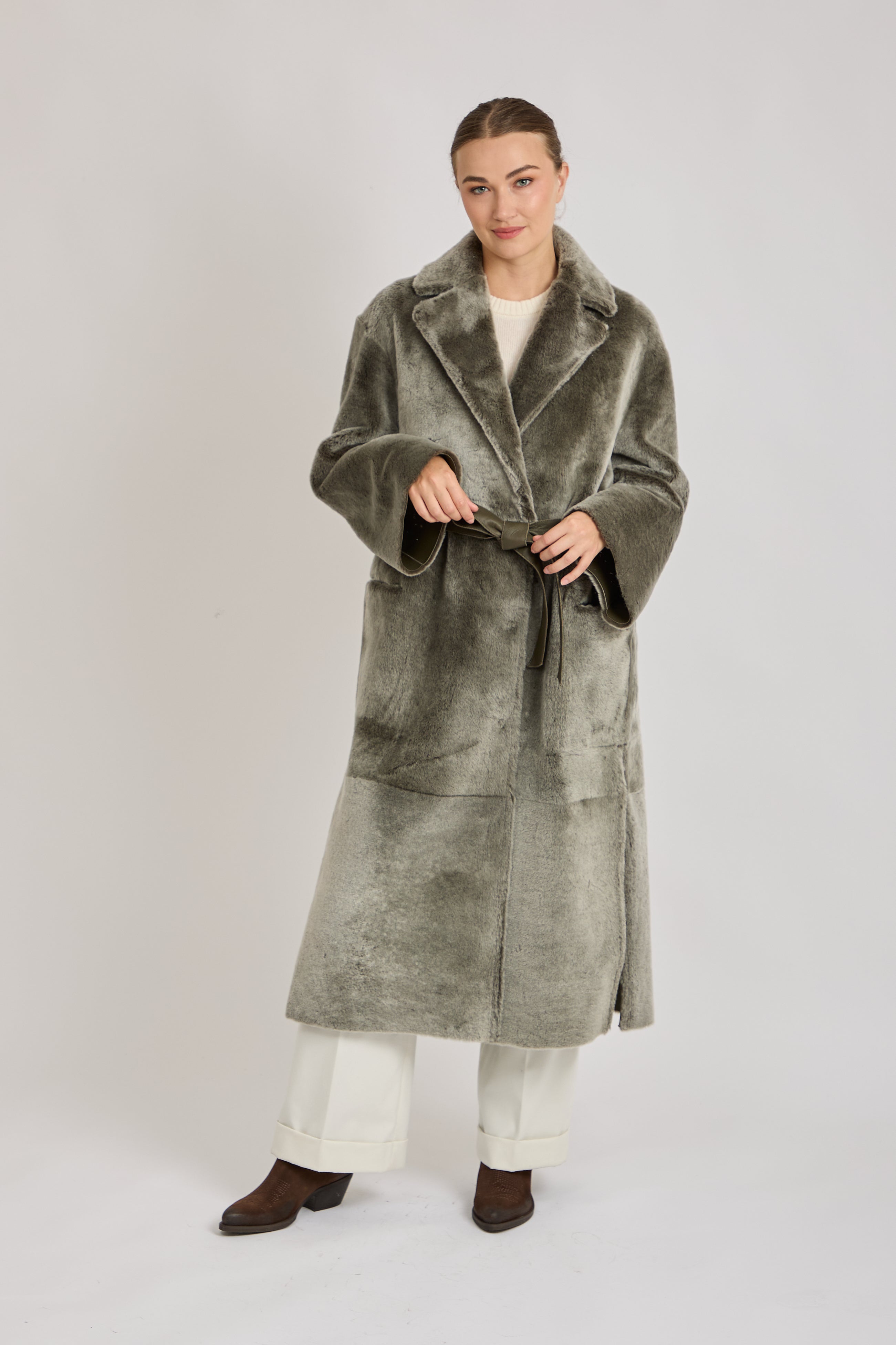 REVERSIBLE SHEARLING COAT-KAKI