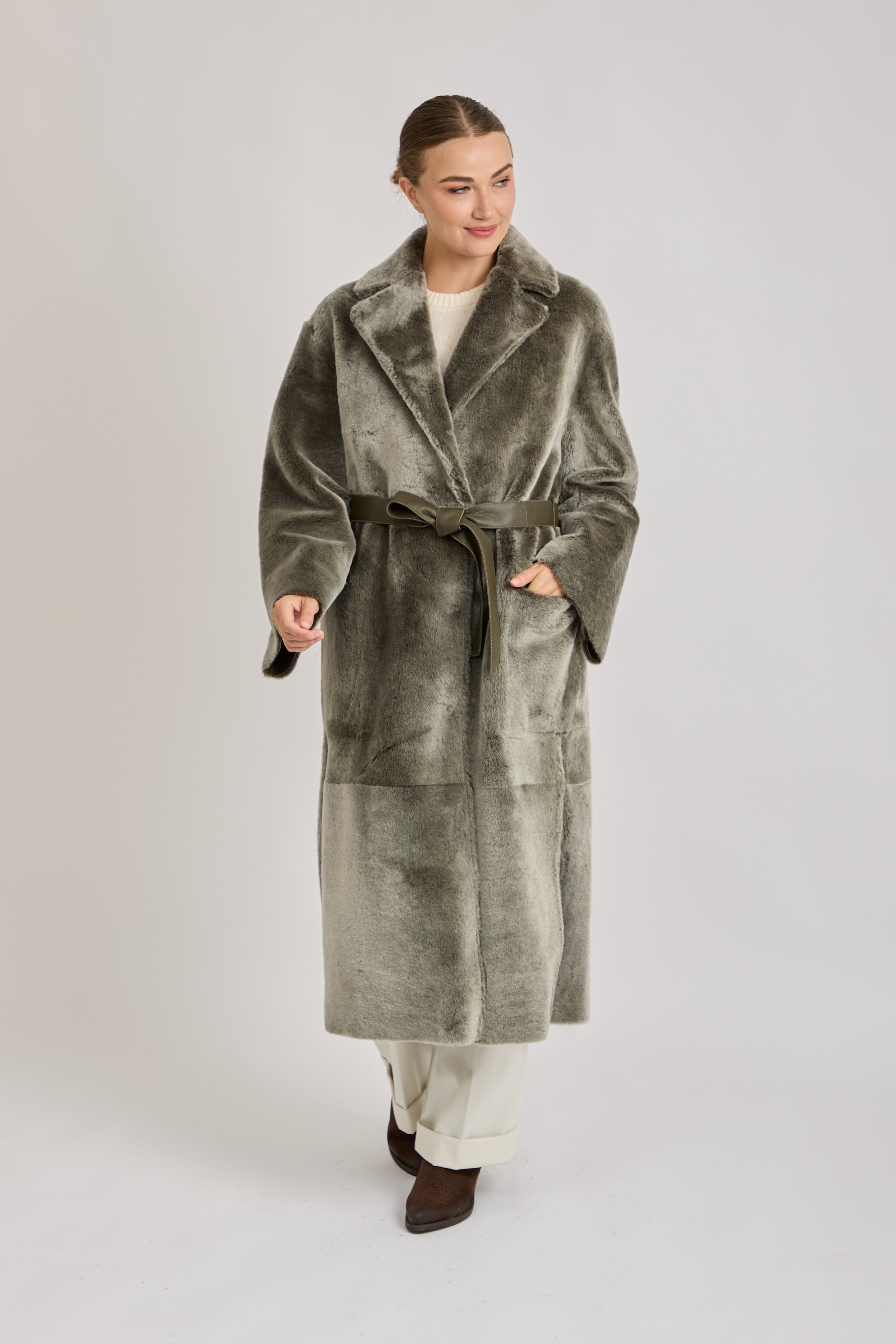 REVERSIBLE SHEARLING COAT-KAKI