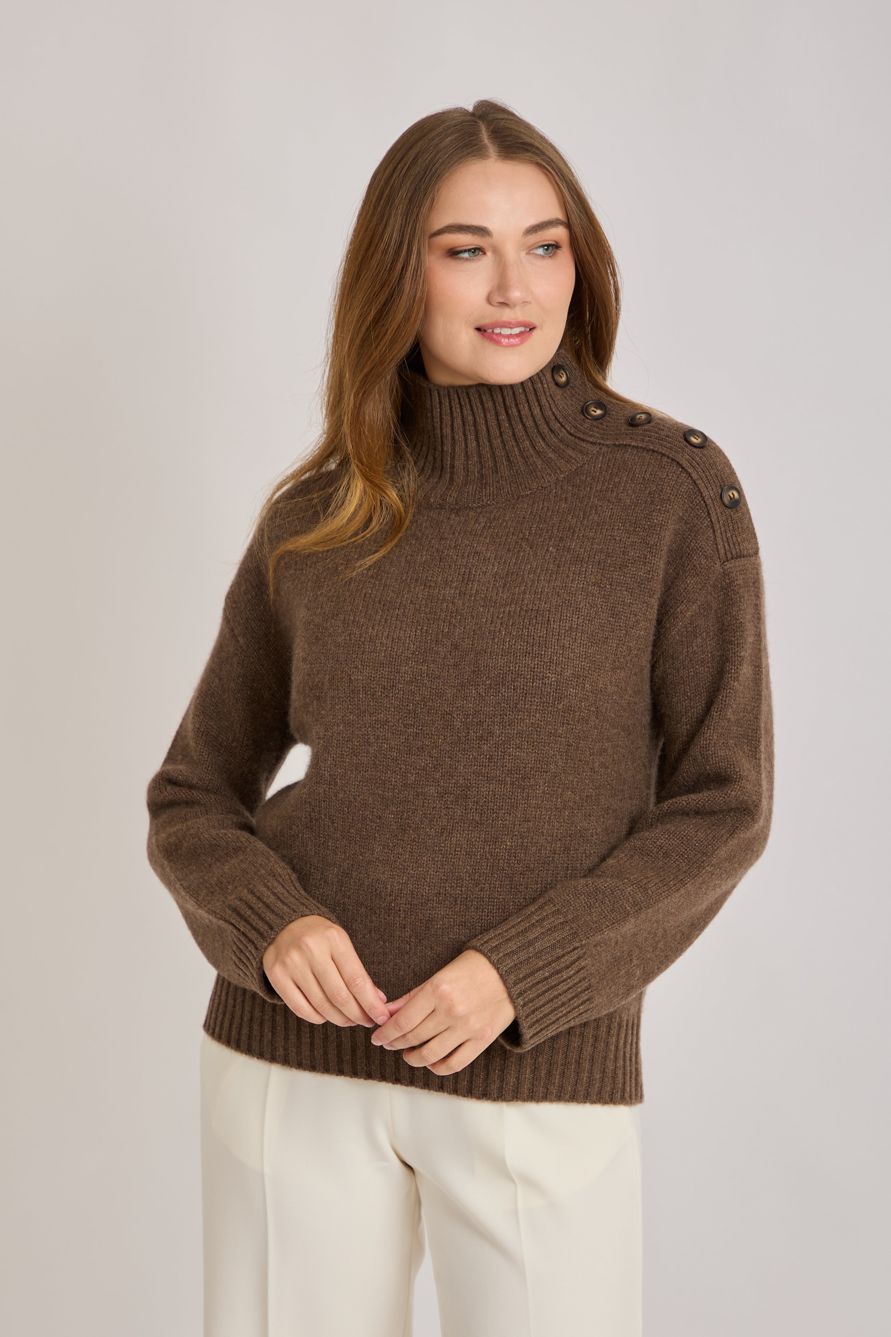 HIGH NECK JUMPER WITH BUTTONS AT THE SHOULDER-MOKA