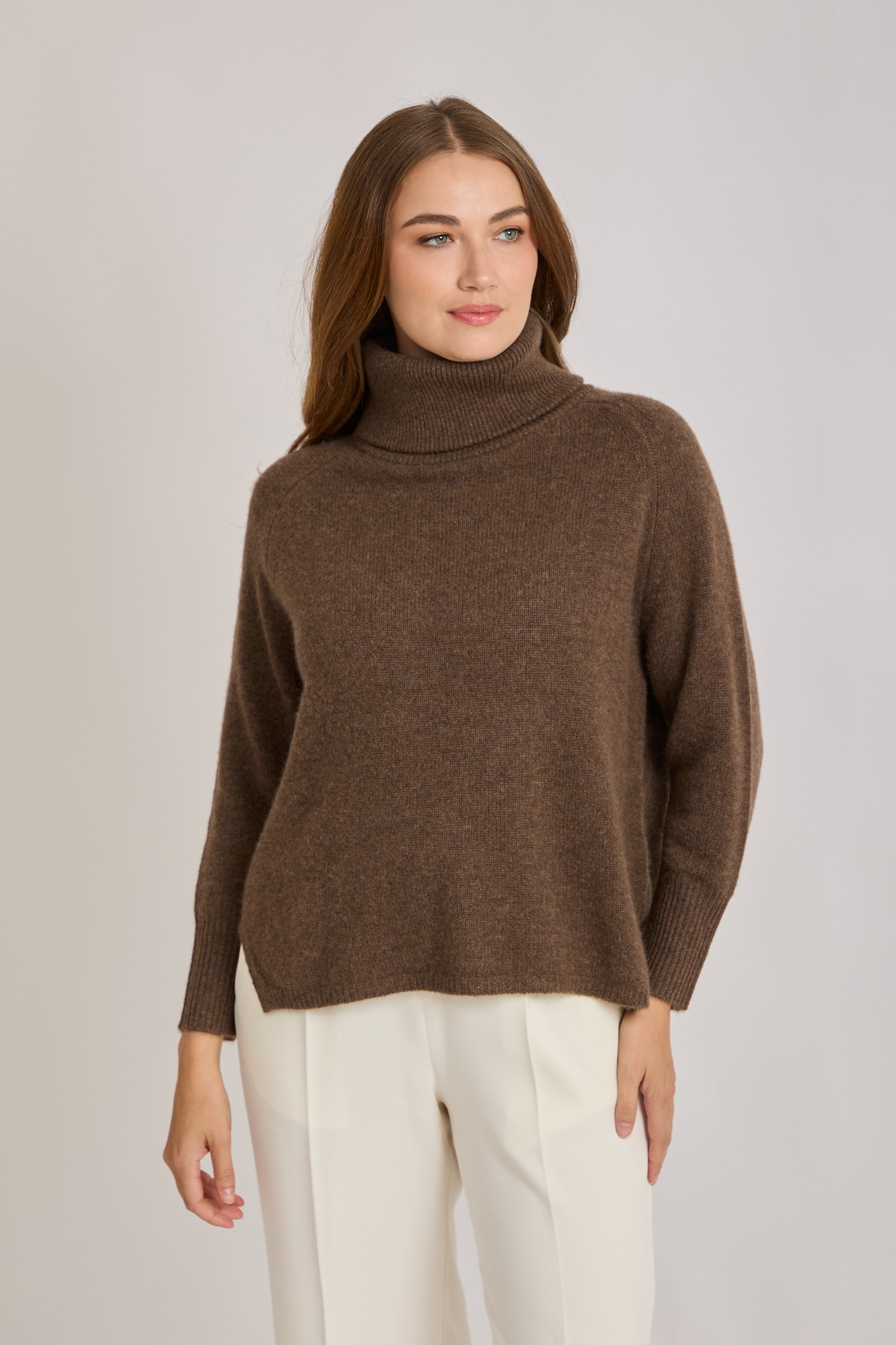 HIGH NECK CASHMERE JUMPER-MOKA