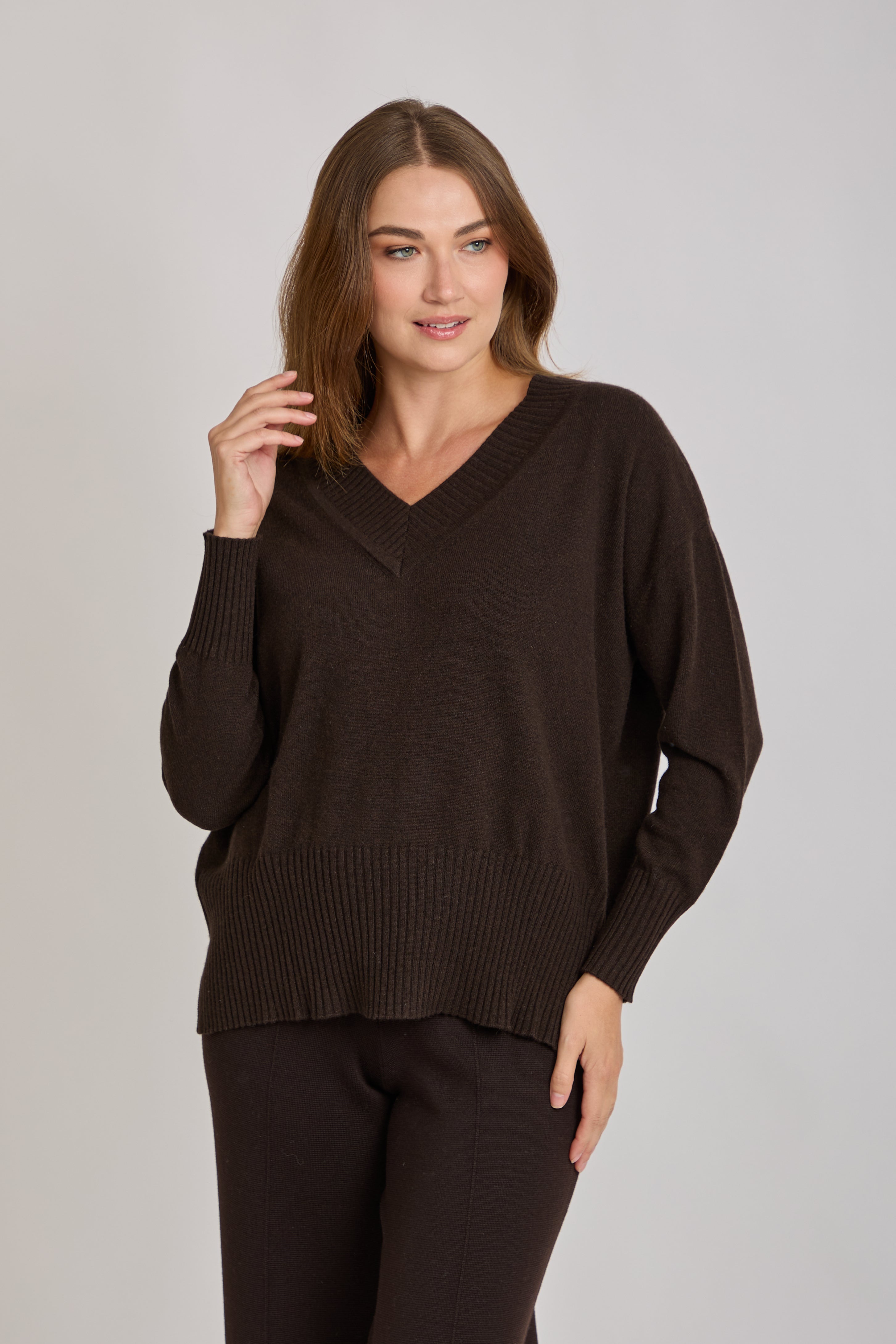 V NECK CASHMERE JUMPER-AMERICANO