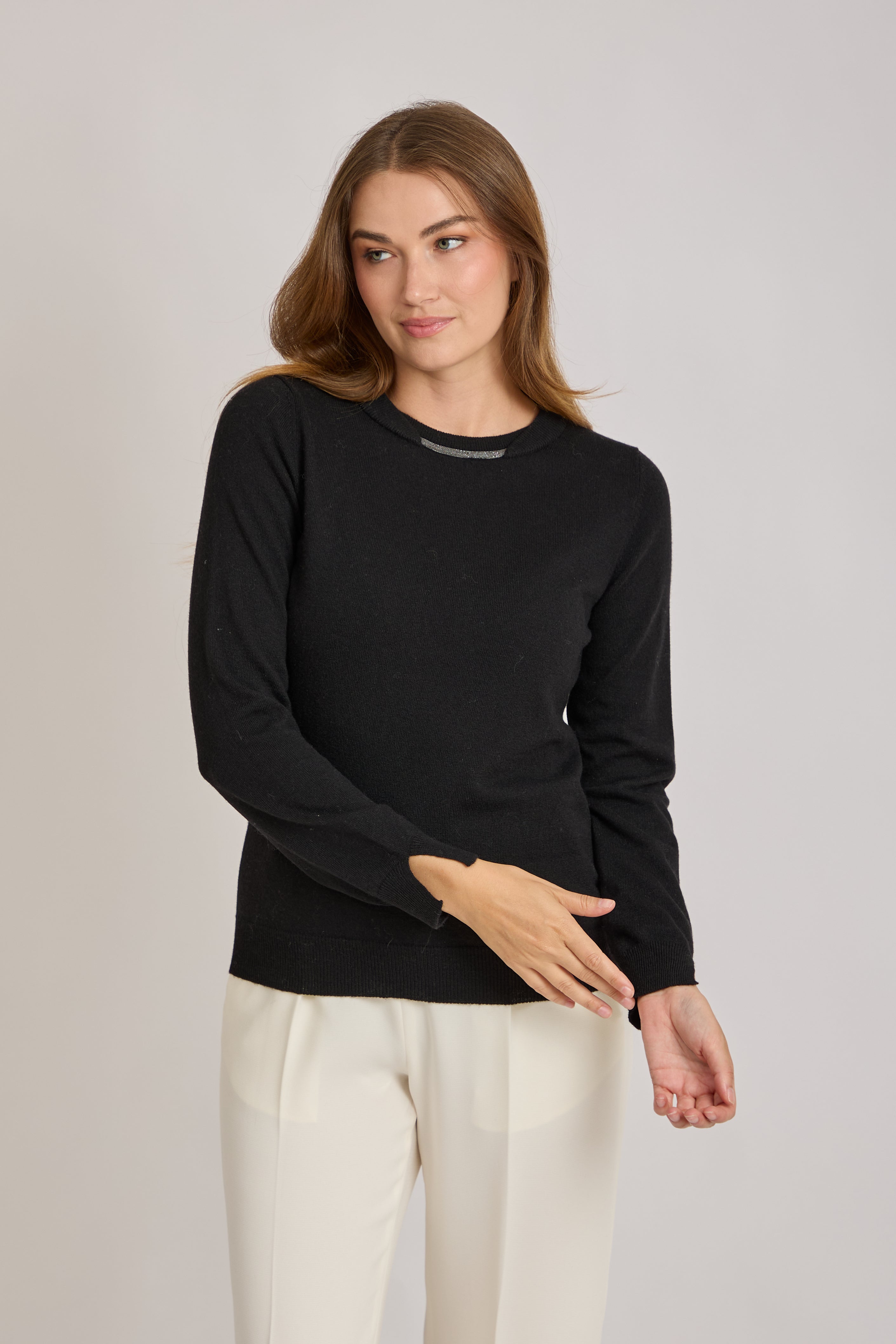 CREW NECK CASHMERE JUMPER WITH DETAILS- BLACK