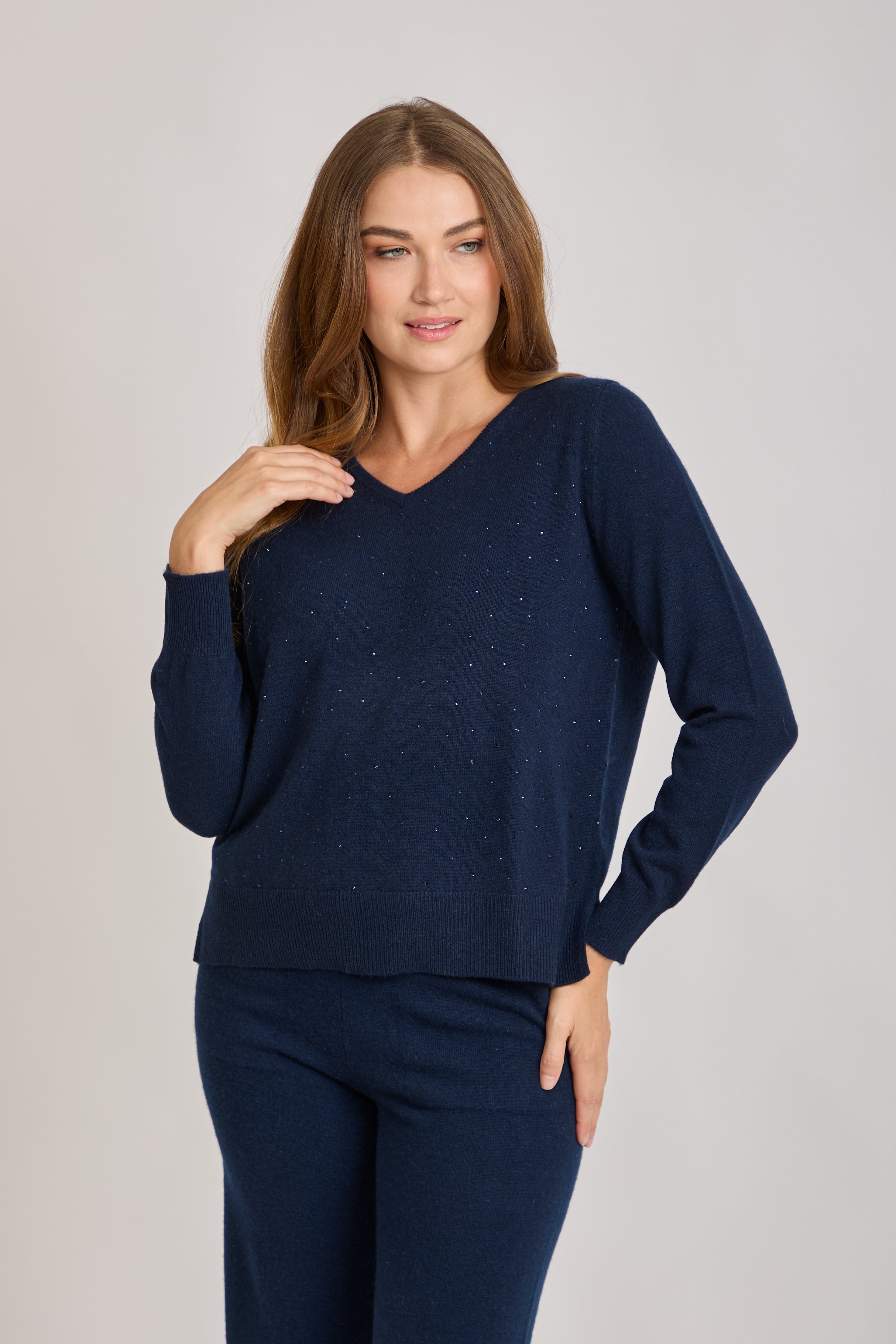 V NECK CASHMERE JUMPER WITH STRASS- NAVY