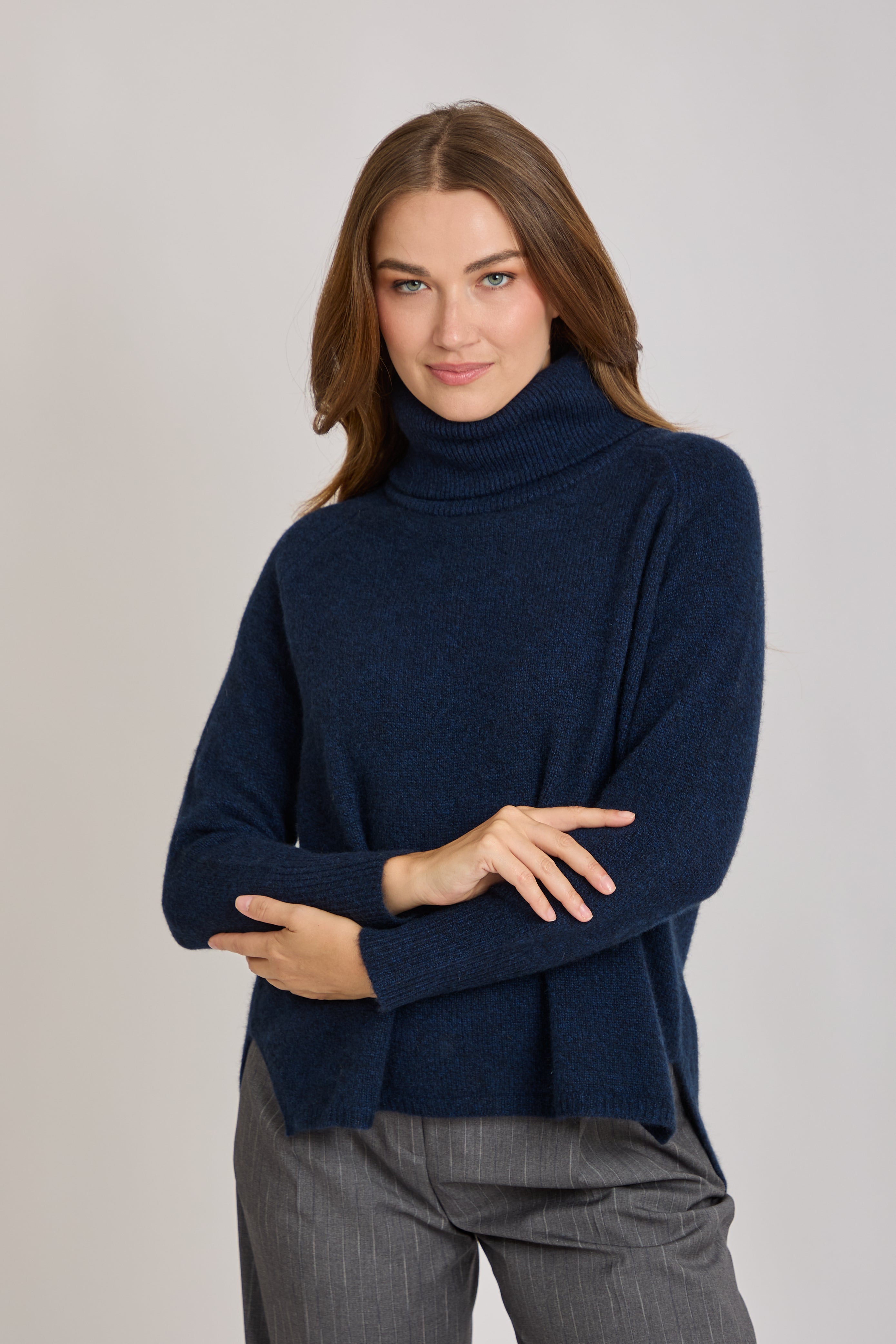 HIGH NECK CASHMERE JUMPER-INK