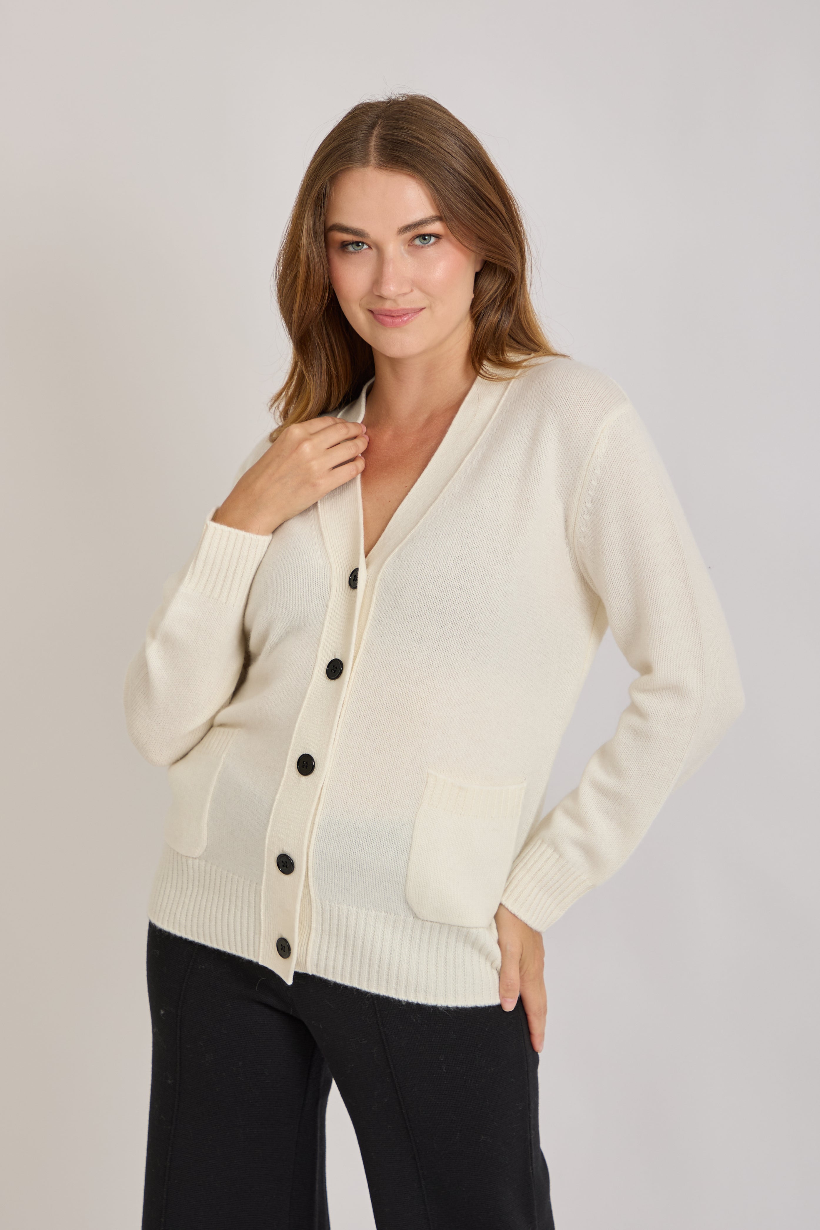 CASHMERE CARDIGAN-WHITE