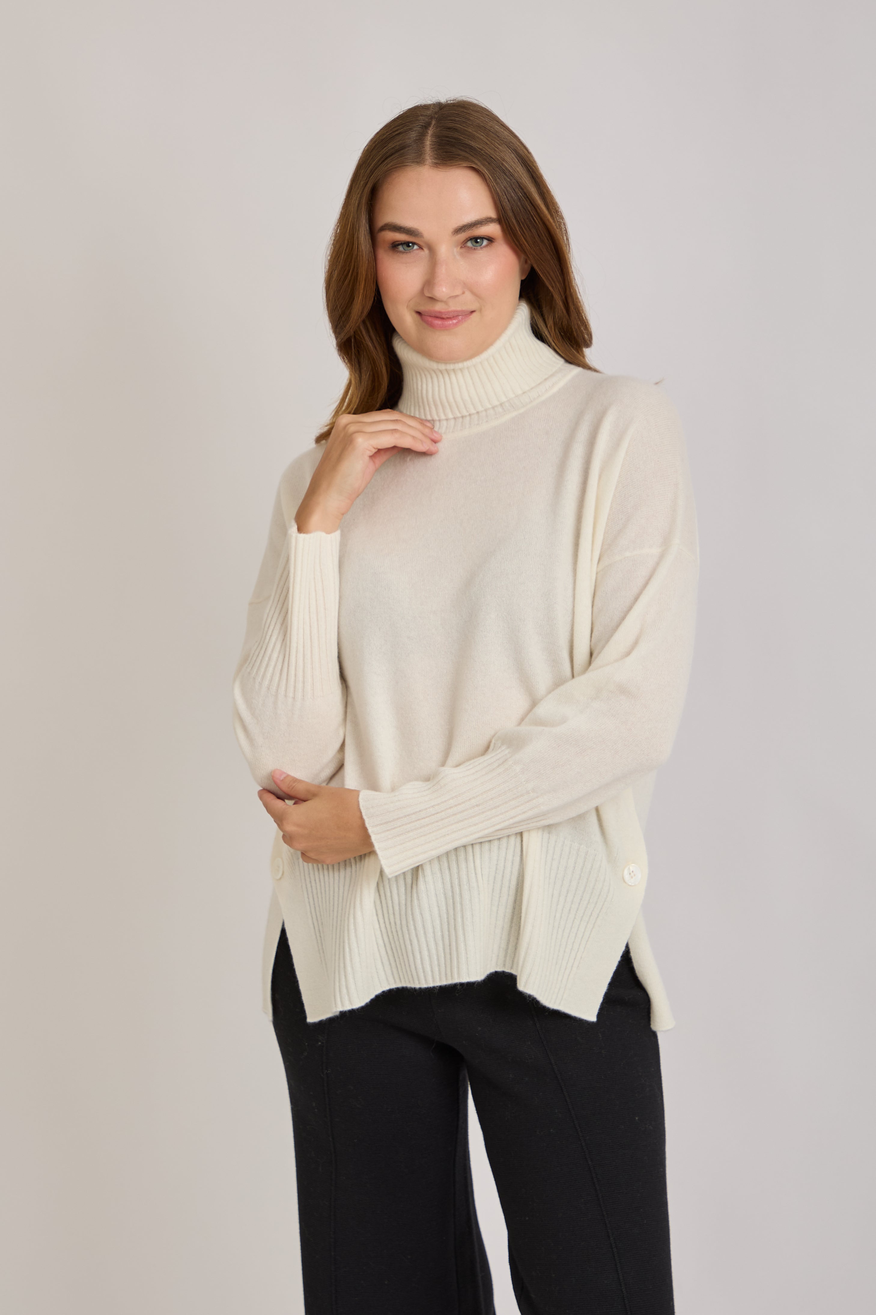 CASHMERE HIGH NECK JUMPER-OFF WHITE