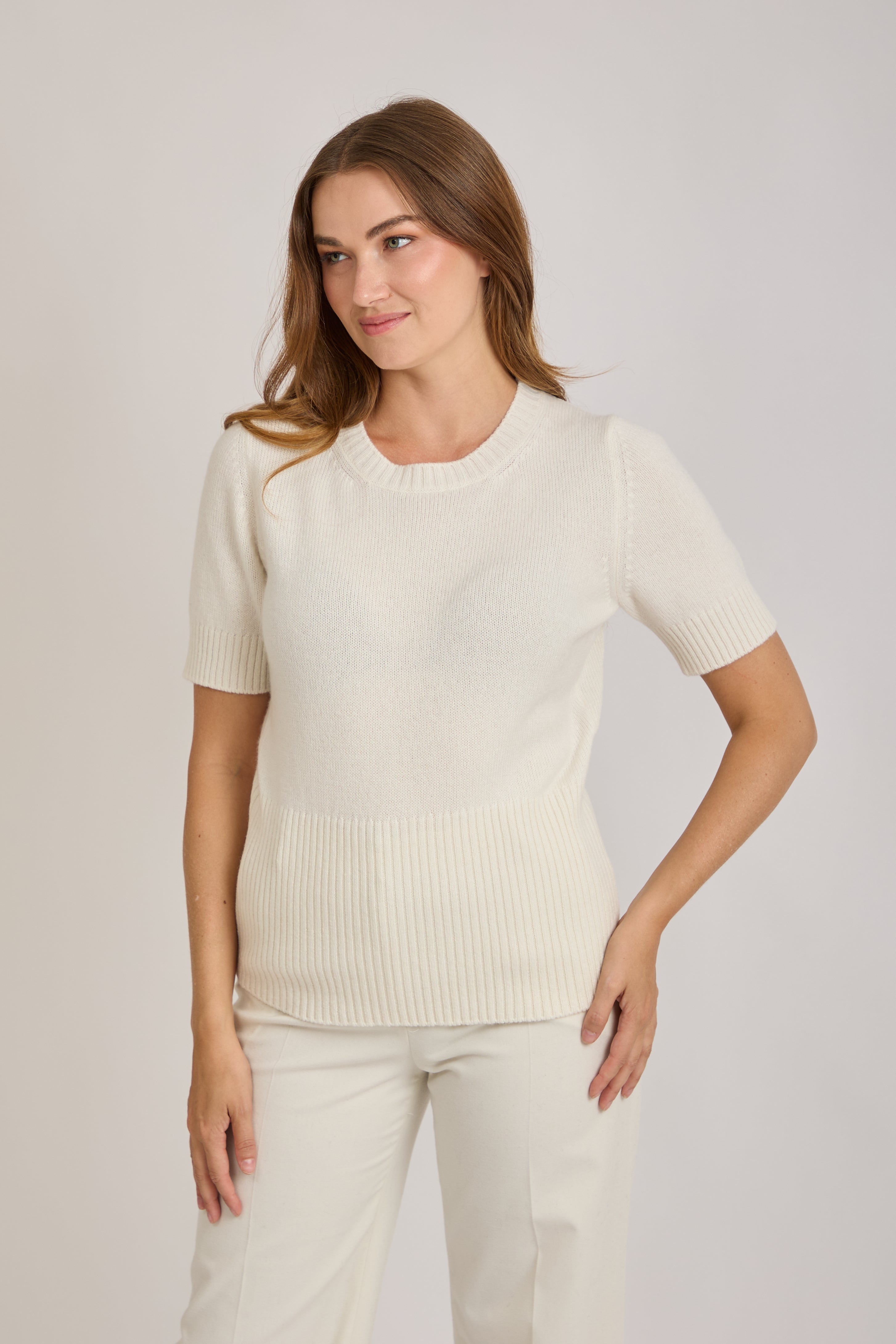 SHORT SLEEVES CREW NECK CASHMERE JUMPER-LATTE