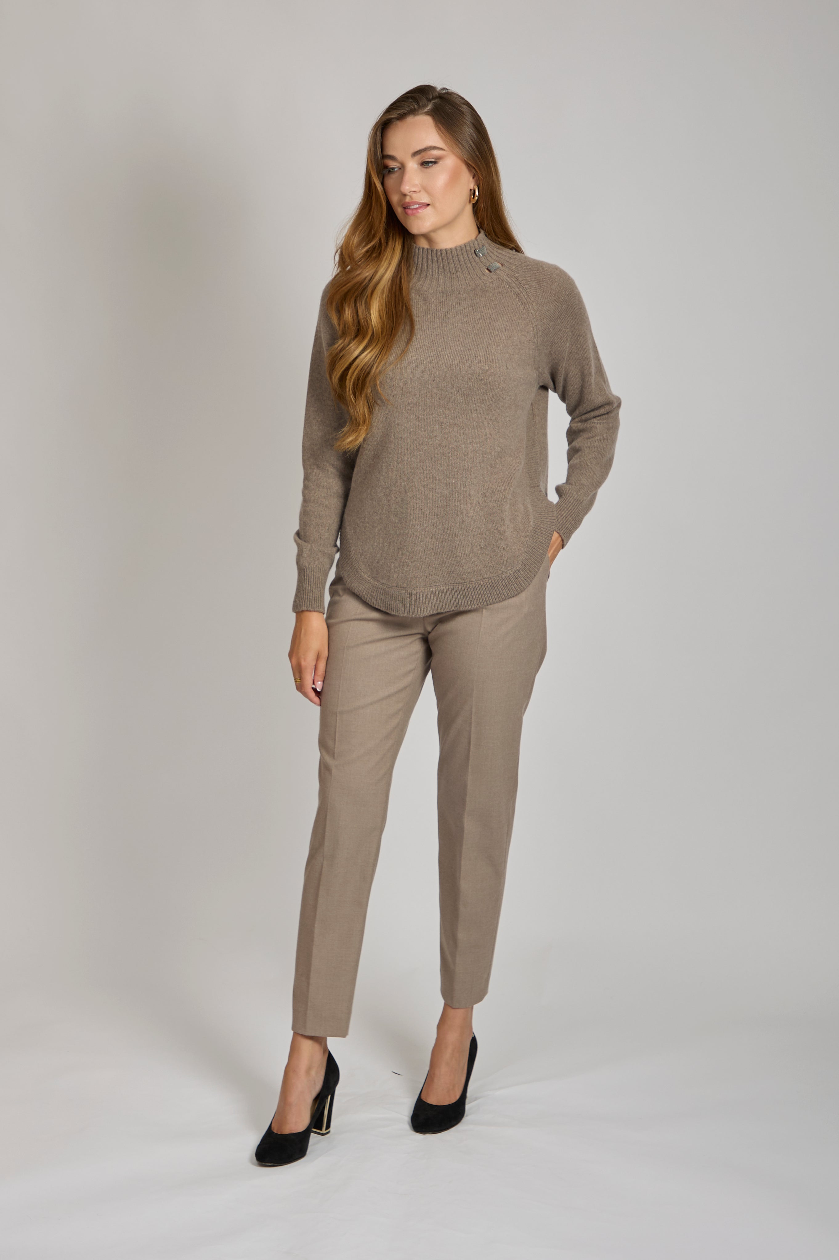 TROUSERS-TORTORA