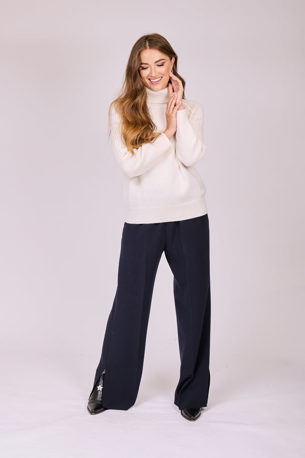 TROUSERS WITH SLIT-NAVY