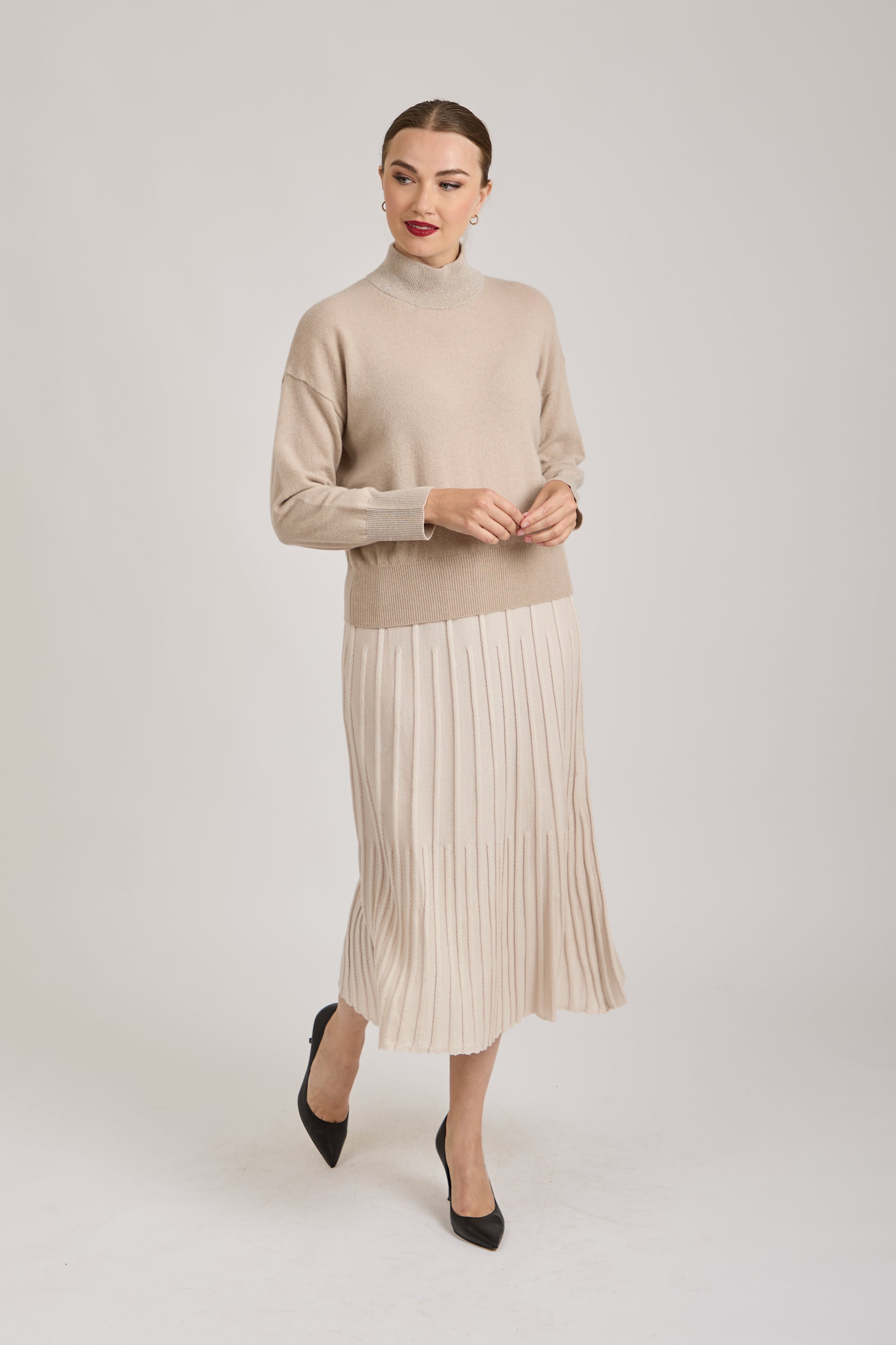 MERINO PLEATED SKIRT - BEIGE