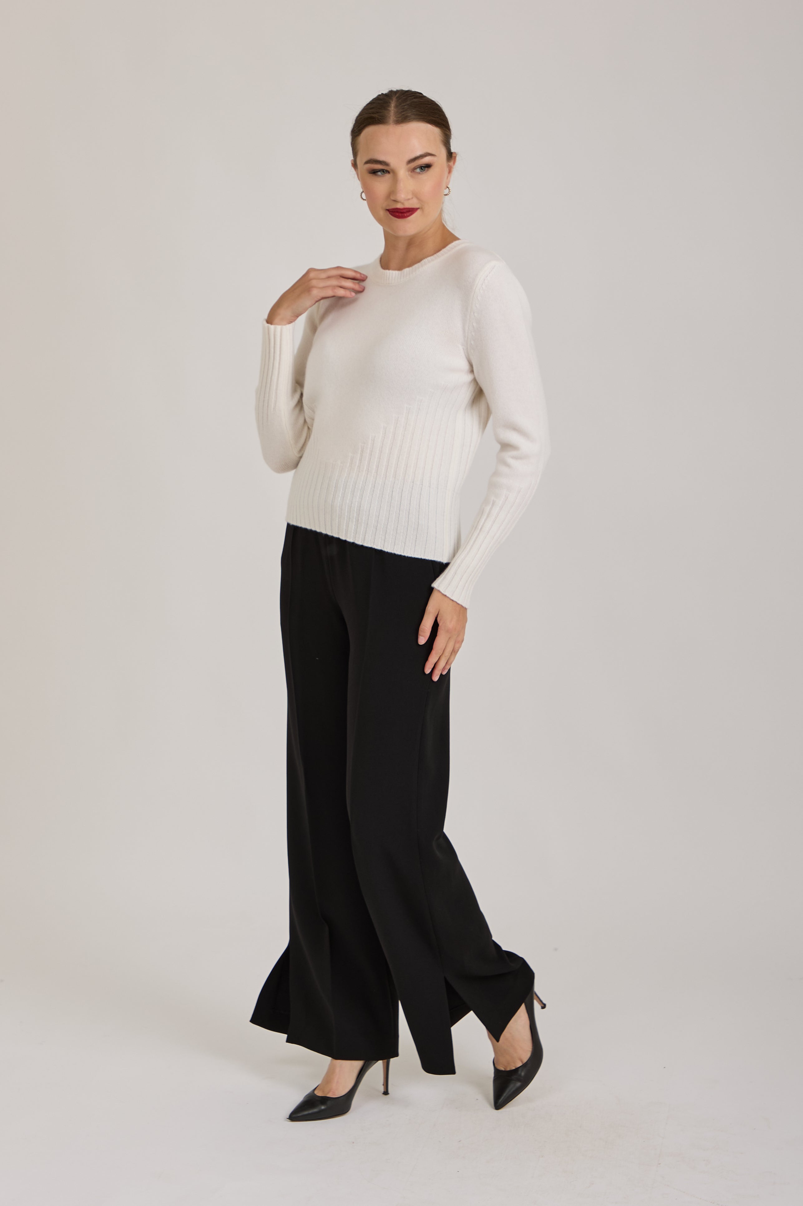 CREPE TROUSERS-BLACK