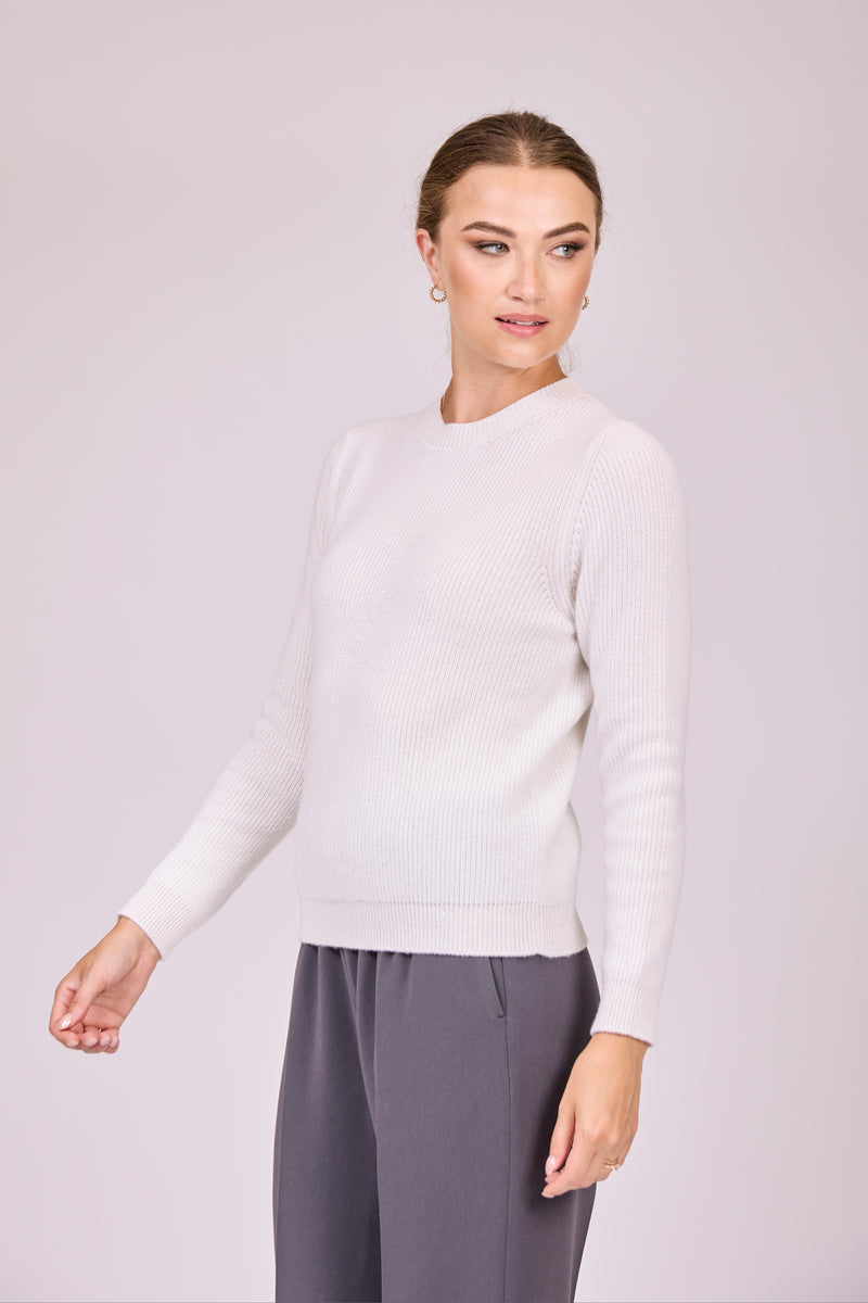 ROUND NECK JUMPER WITH DETAILS-WHITE