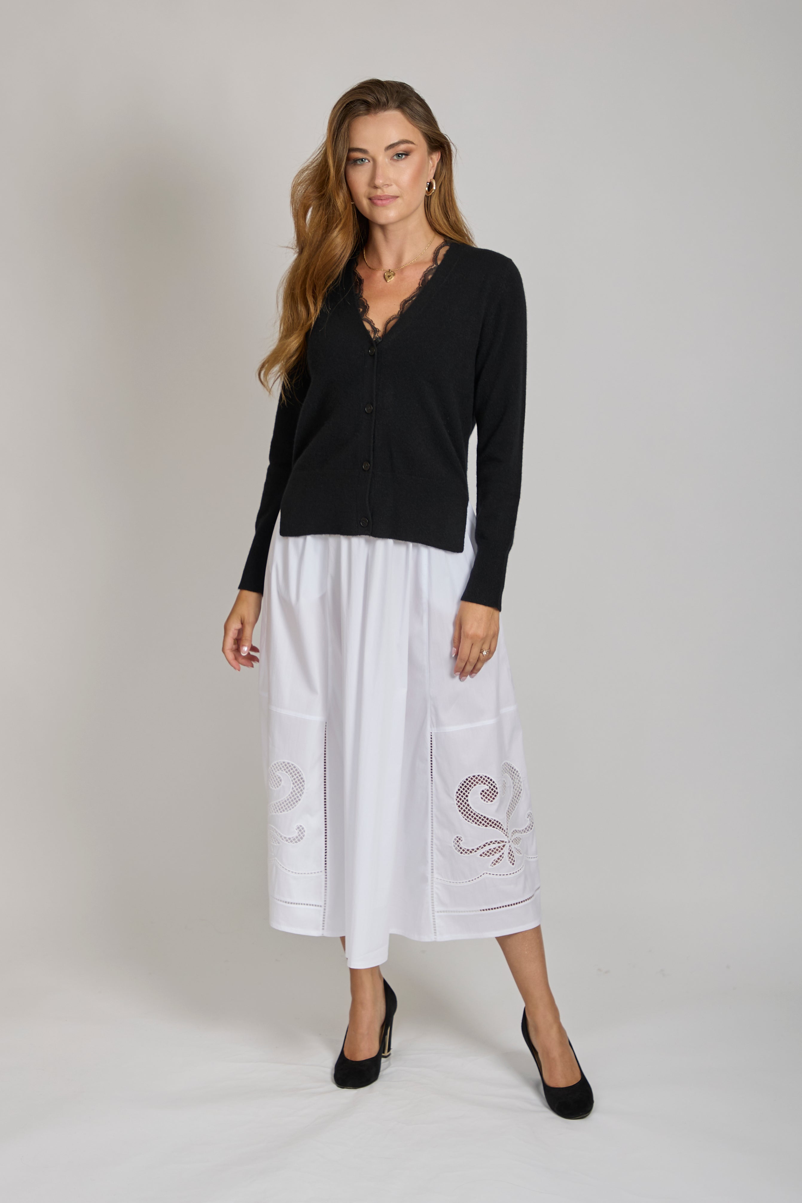 SKIRT WITH BROIDERY- WHITE