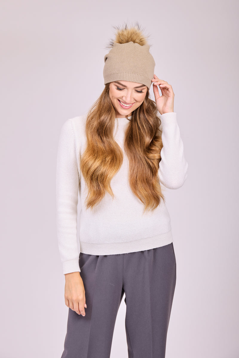 BEANIE POM HAT - LIGHT BEIGE