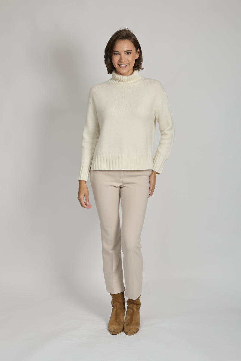 THICK HIGH NECK JUMPER-CREAM