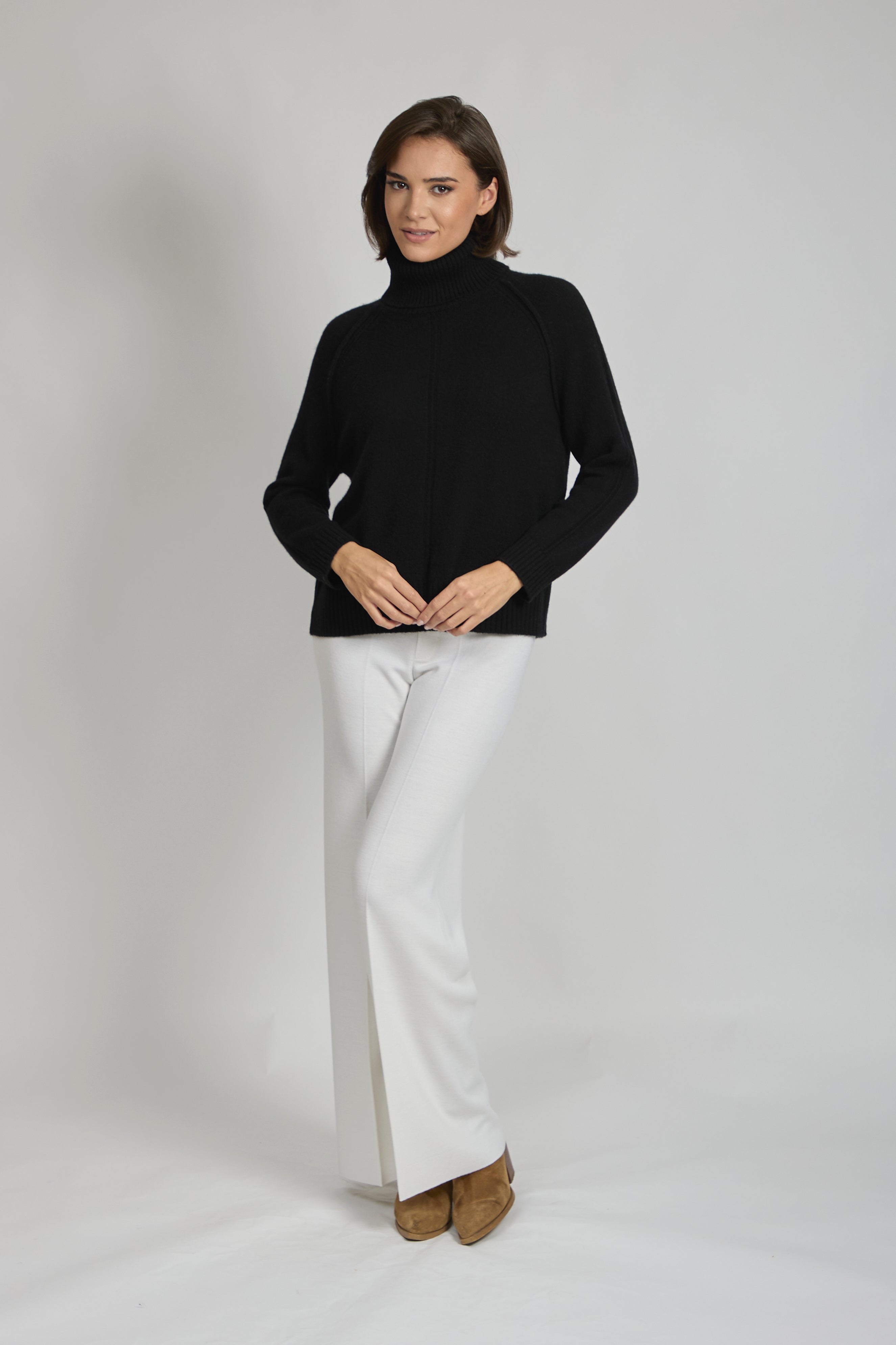 HIGH NECK JUMPER - BLACK