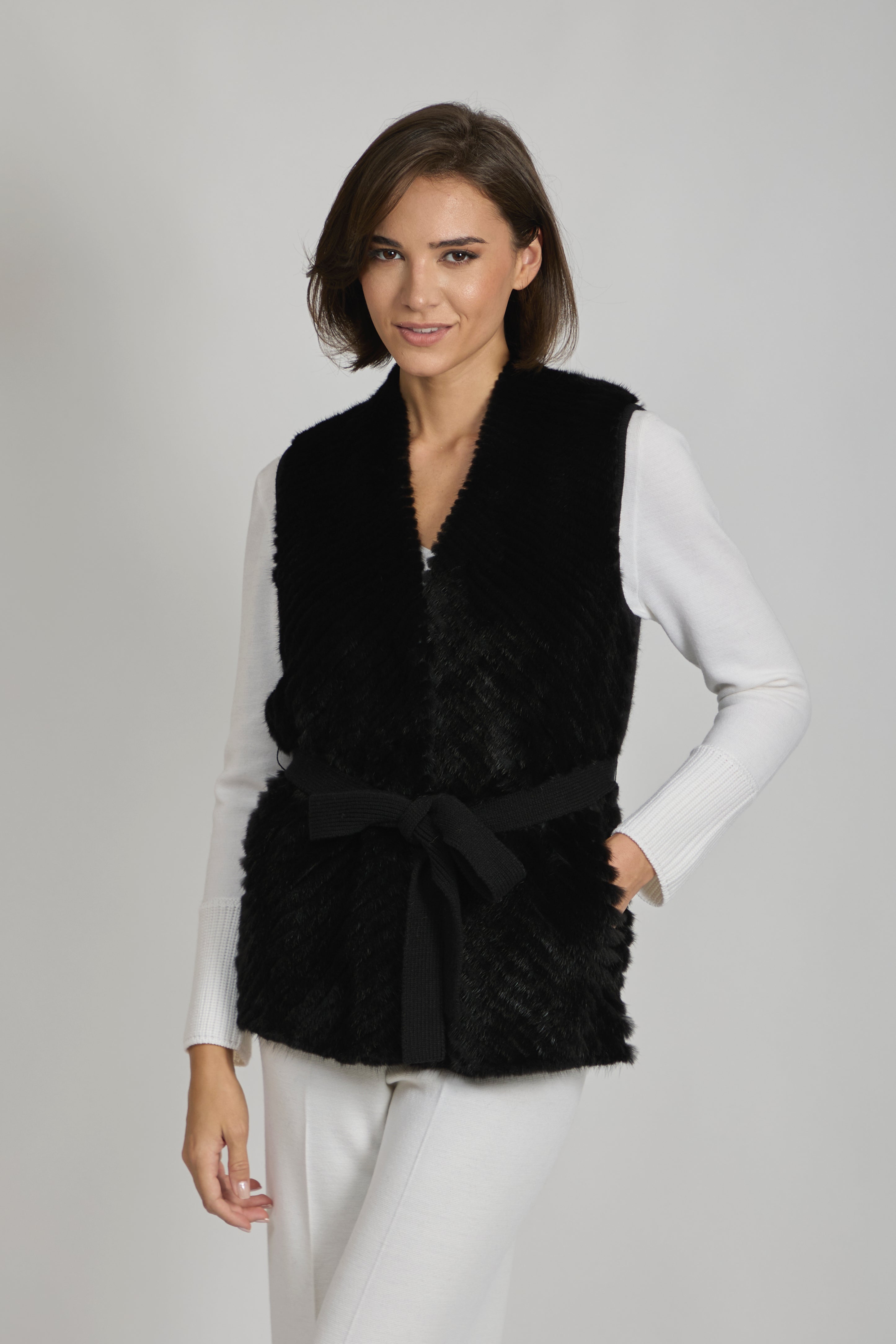 MINK/CASHMERE VEST-BLACK
