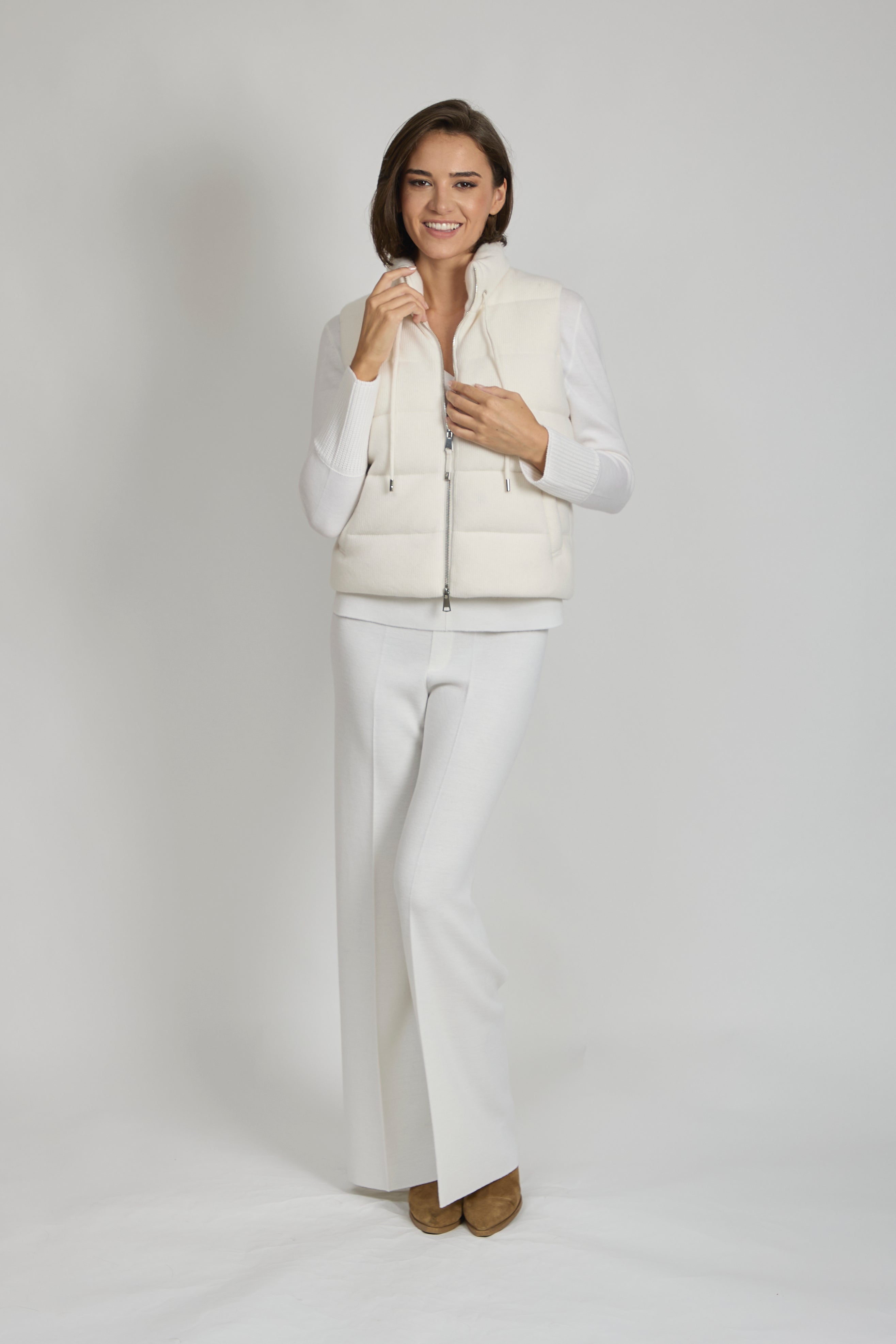 PADDED CASHMER VEST-LATTE
