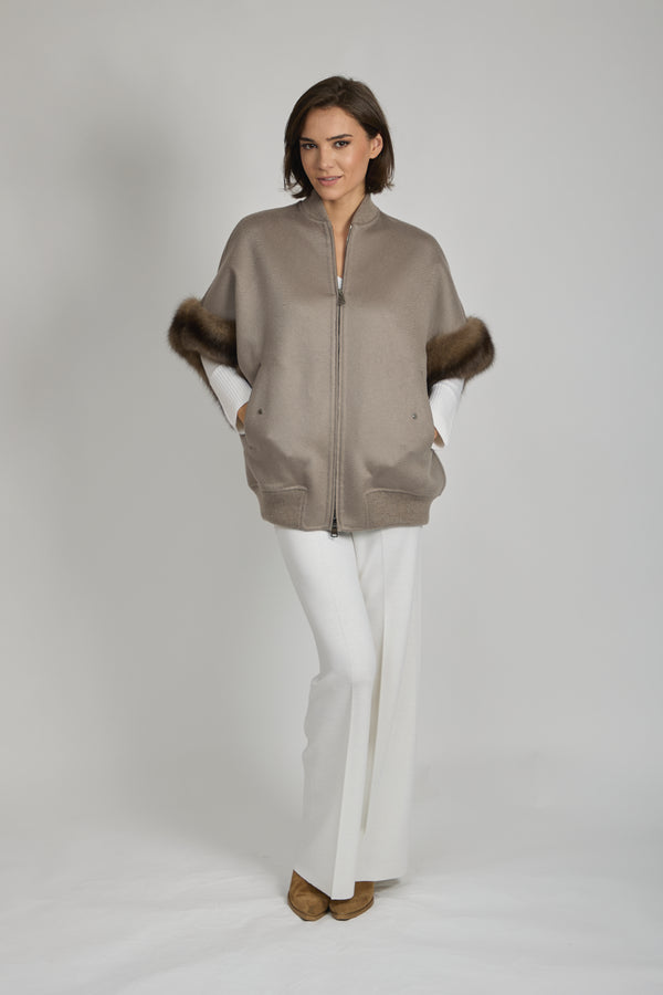 CASHMERE/SABLE CAPE-TAUPE
