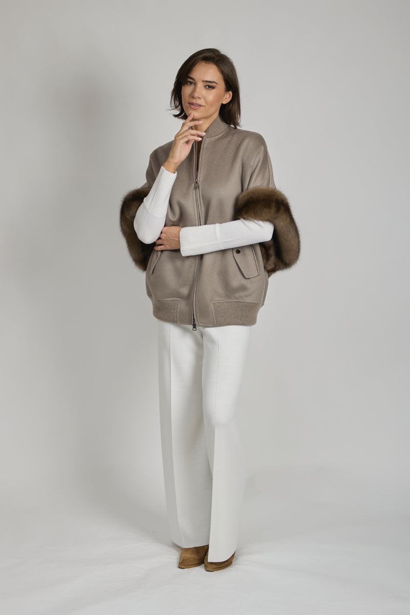 CASHMERE/SABLE CAPE-TAUPE