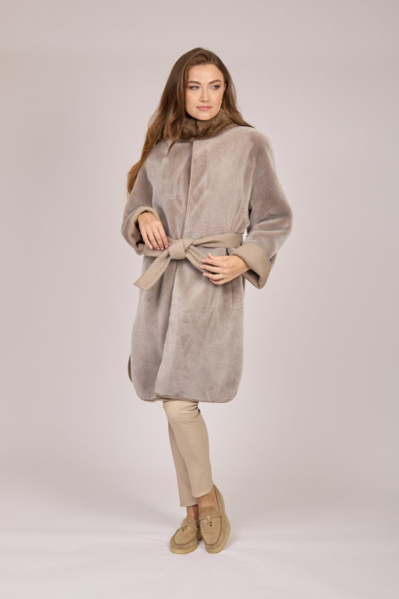 REVERSIBLE SUEDE SHEARLING COAT WITH SABLE-TAUPE