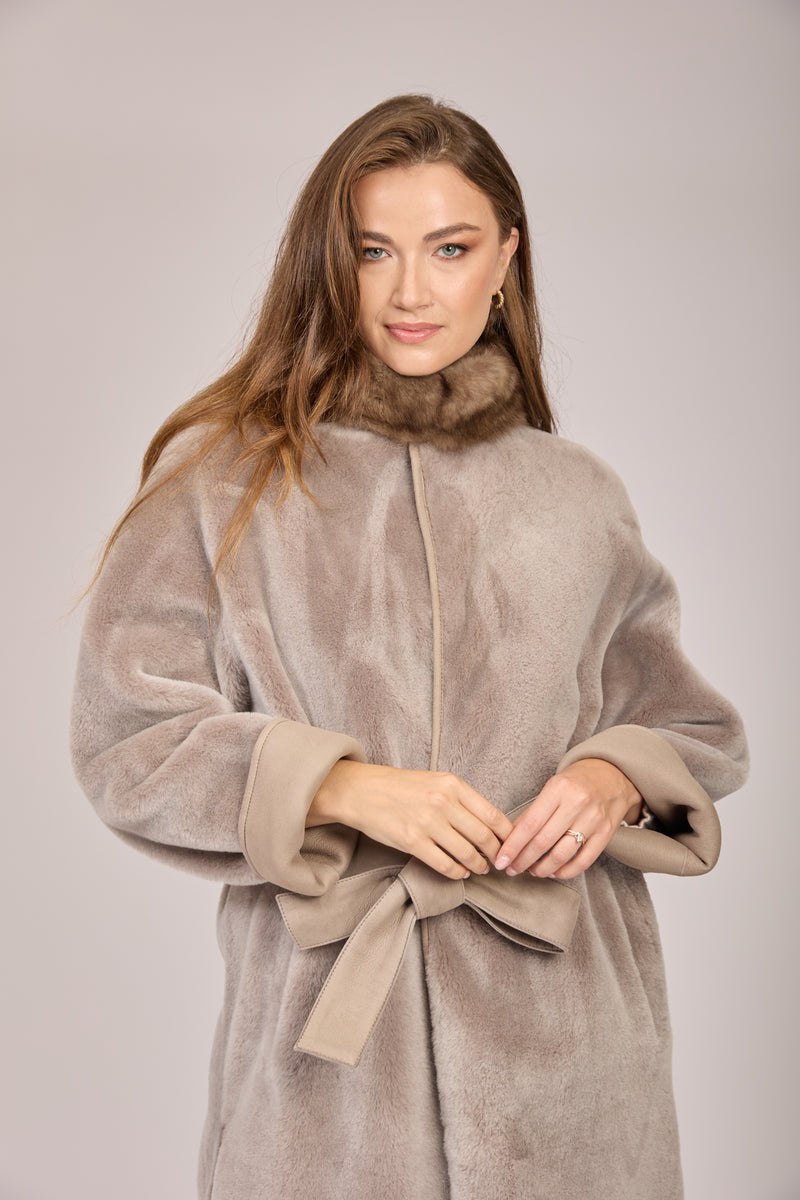 REVERSIBLE SUEDE SHEARLING COAT WITH SABLE-TAUPE