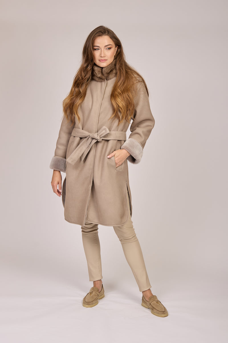 REVERSIBLE SUEDE SHEARLING COAT WITH SABLE-TAUPE