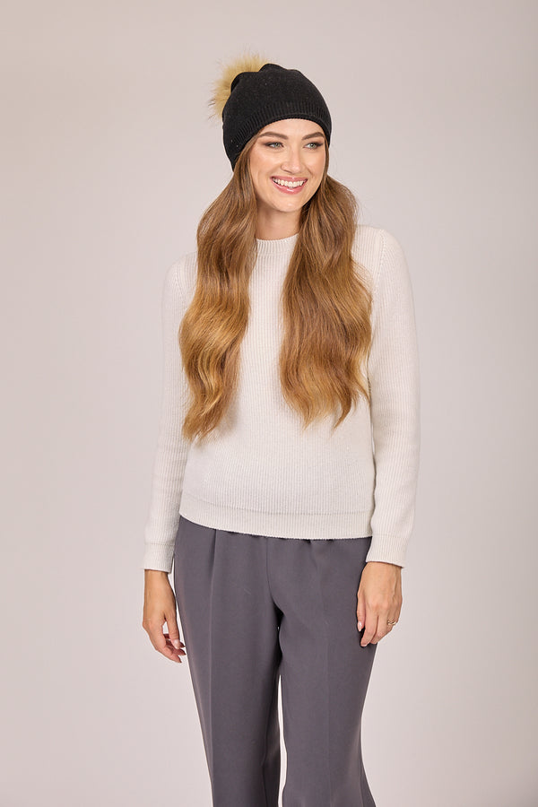 BEANIE POM HAT - BLACK