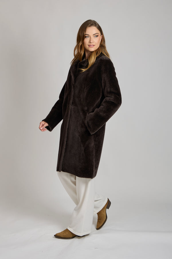 REVERSIBLE SHEARLING COAT- BROWN