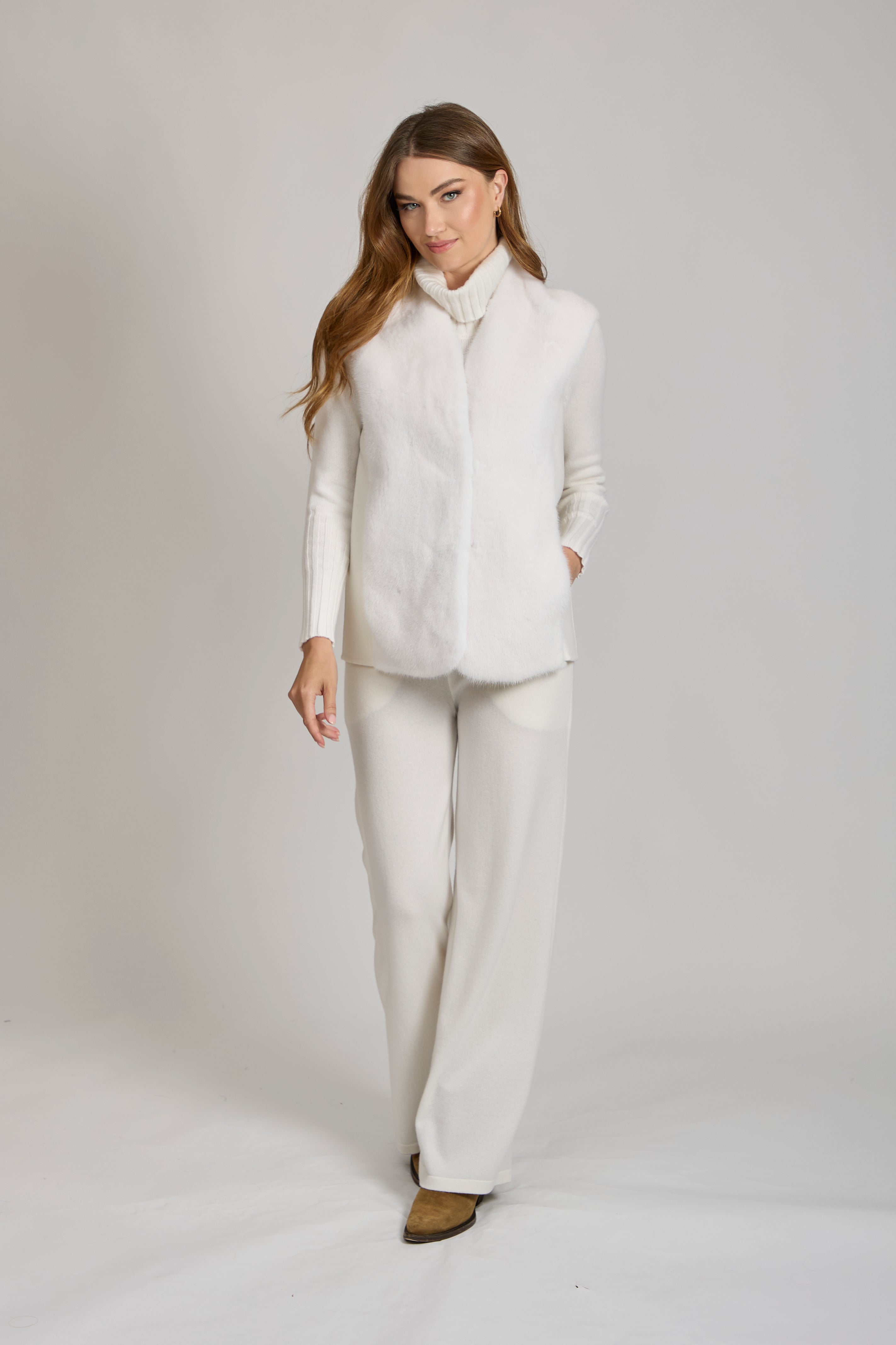 CASHMERE/MINK VEST-MILK
