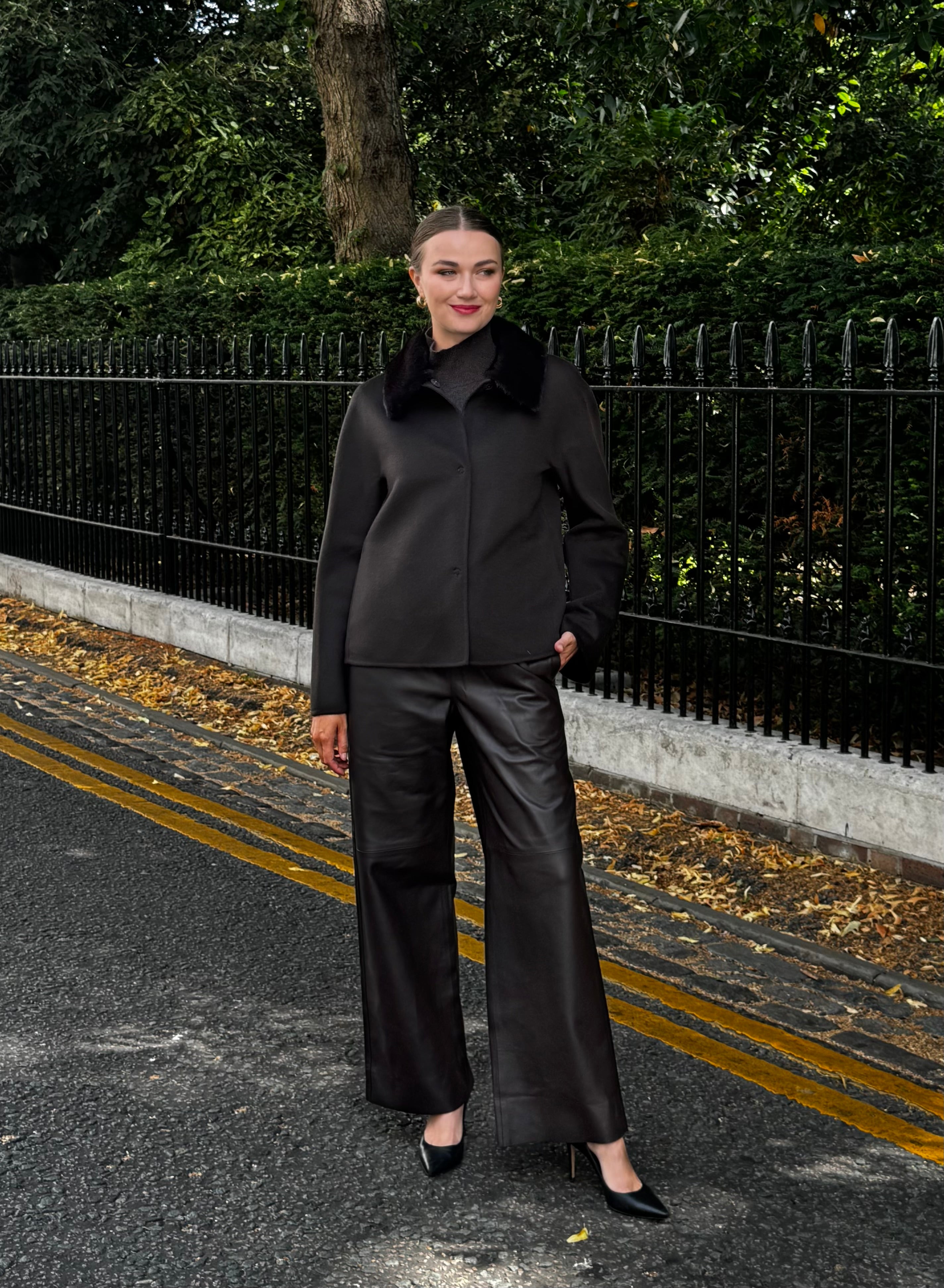 LEATHER TROUSERS-CARRUBA