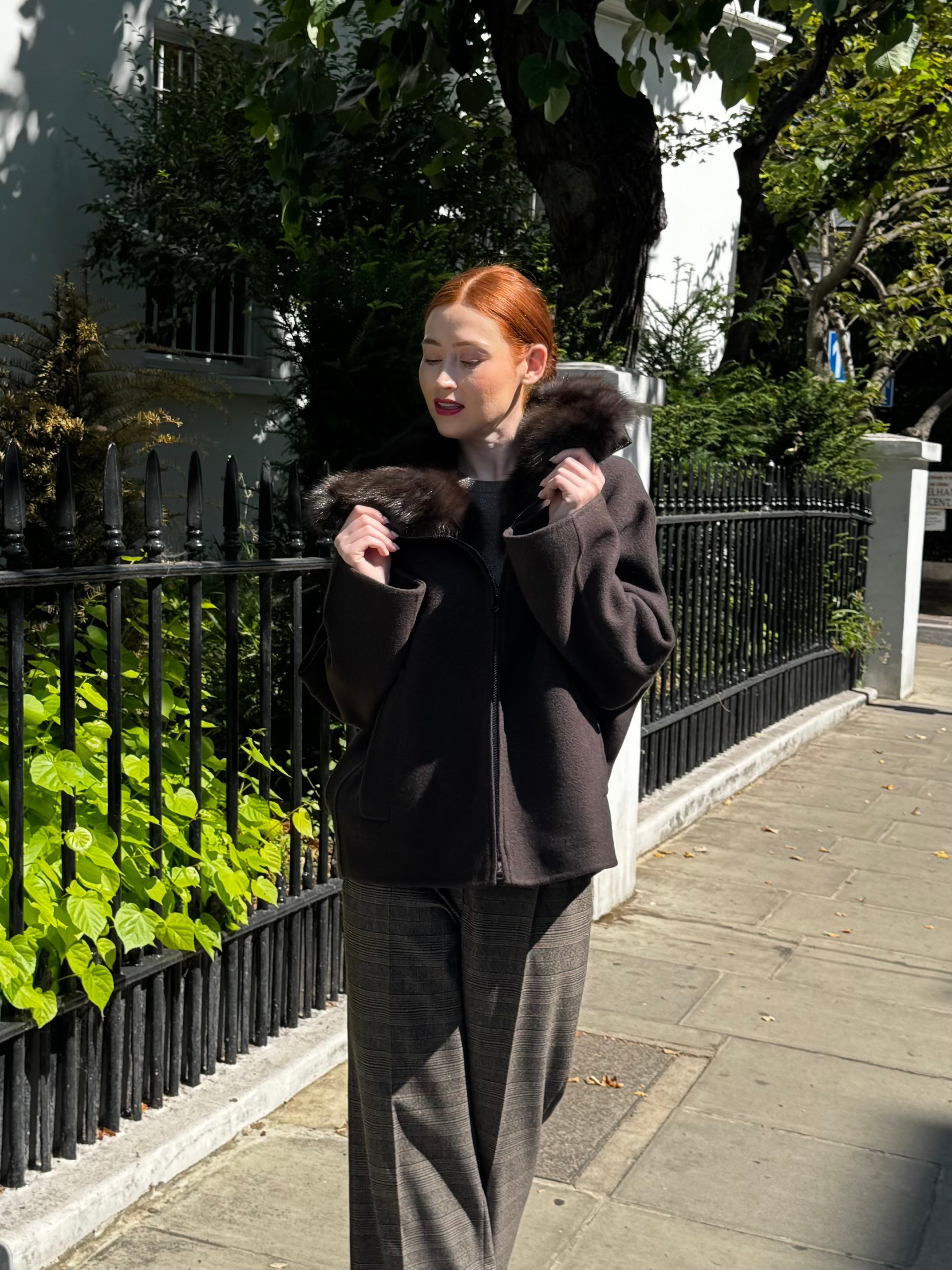 SHORT JACKET WITH SABLE COLLAR-CARRUBA