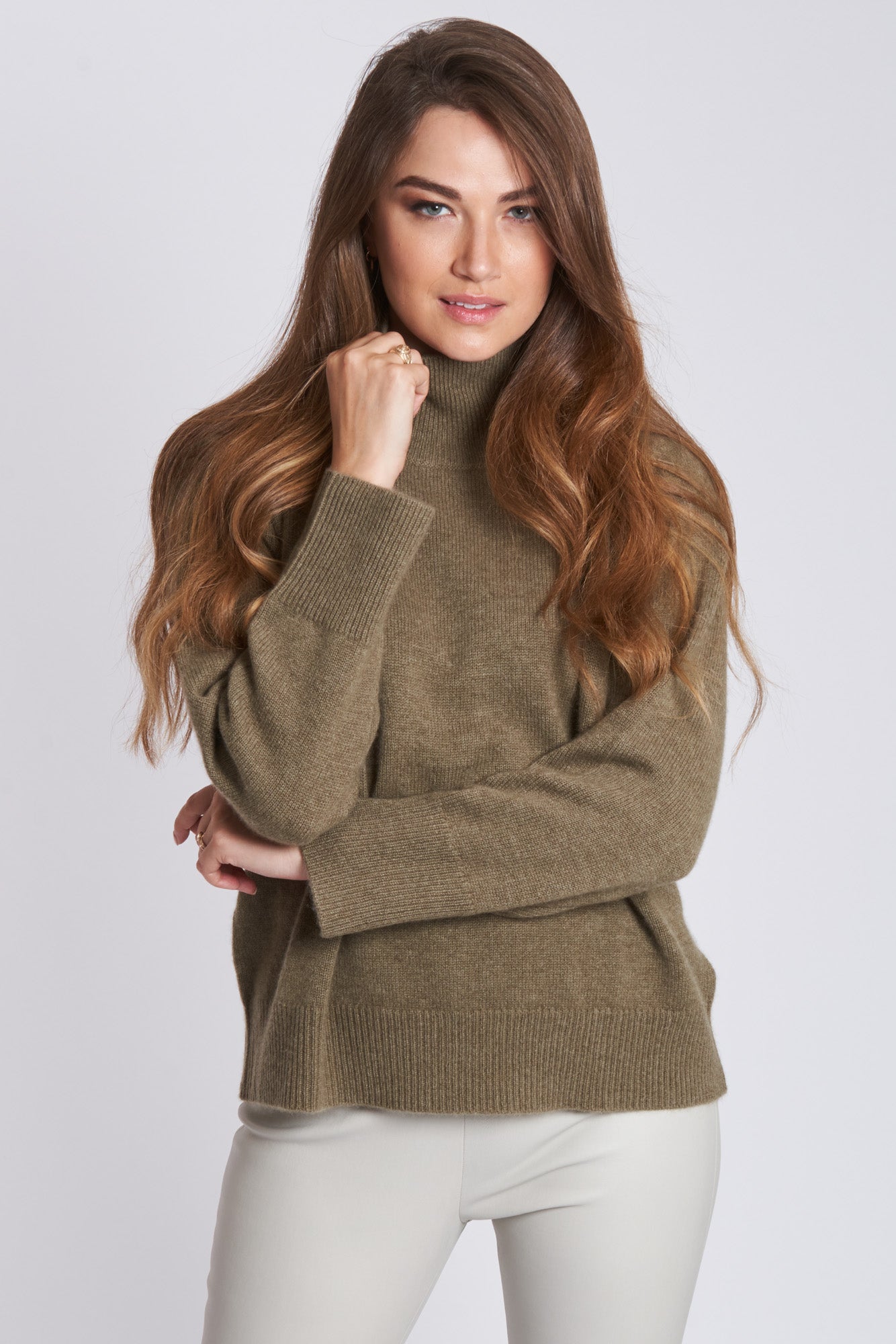 HIGH NECK JUMPER-TEA