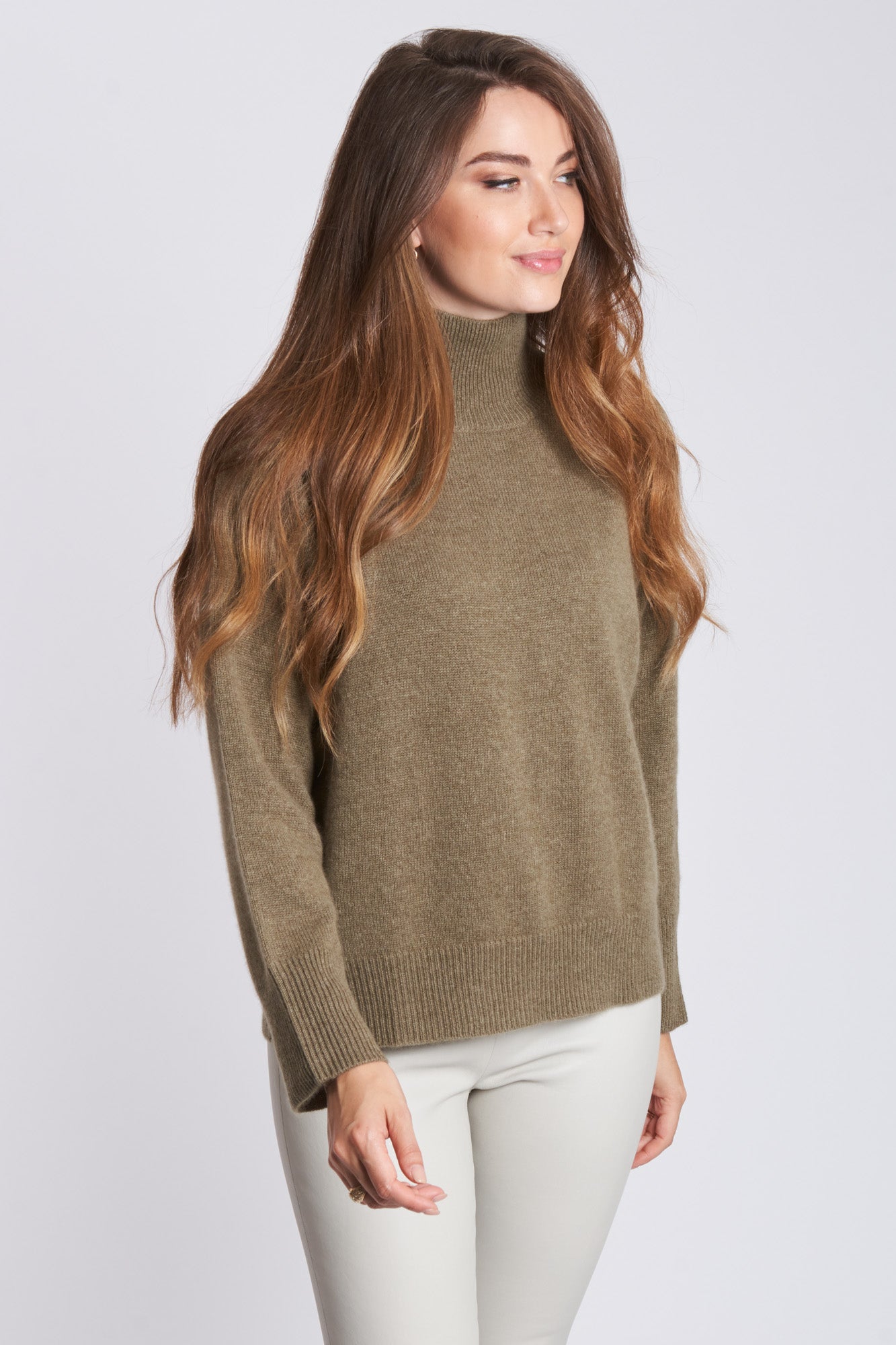 HIGH NECK JUMPER-TEA