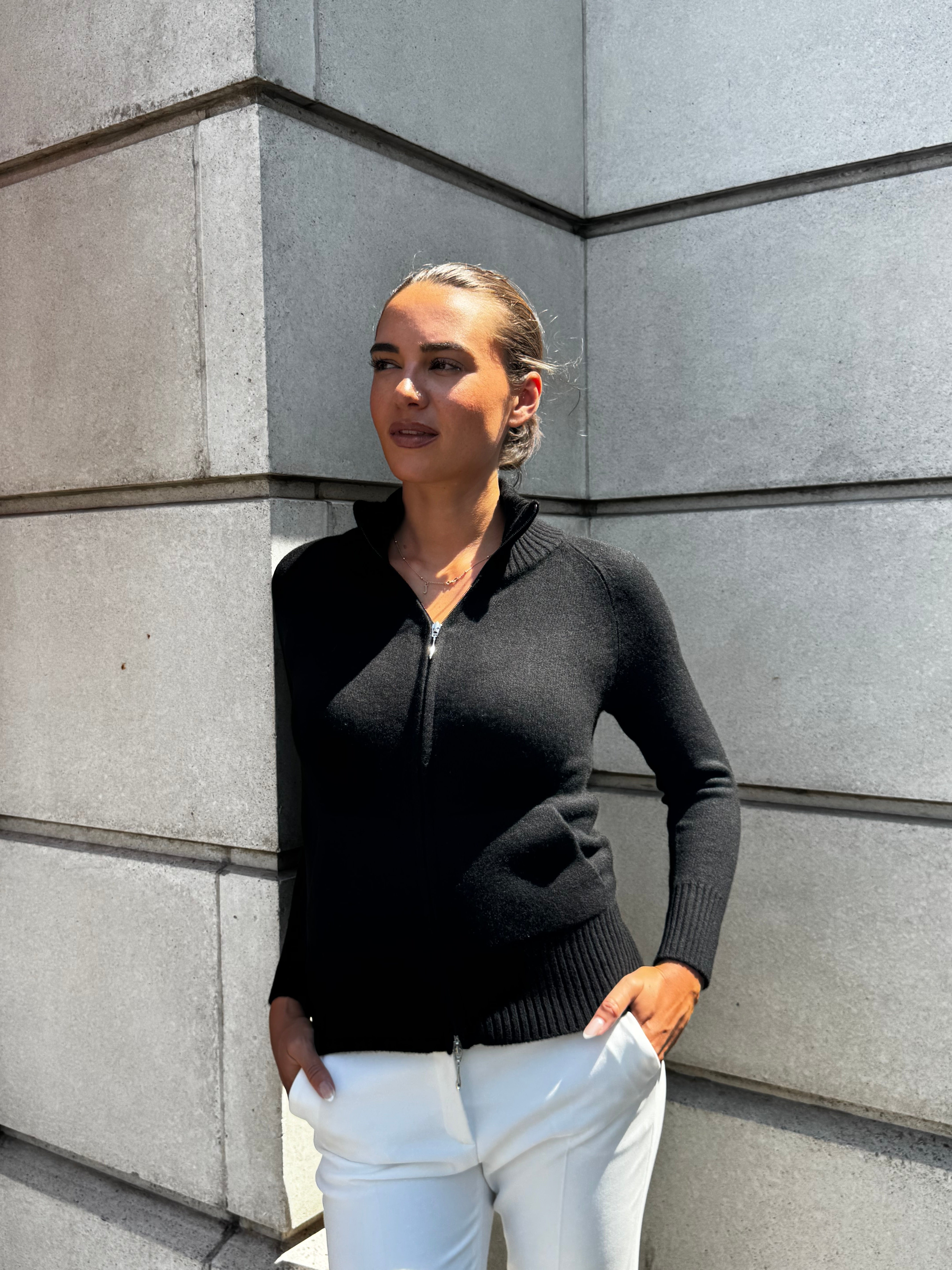 CASHMERE CARDIGAN- BLACK