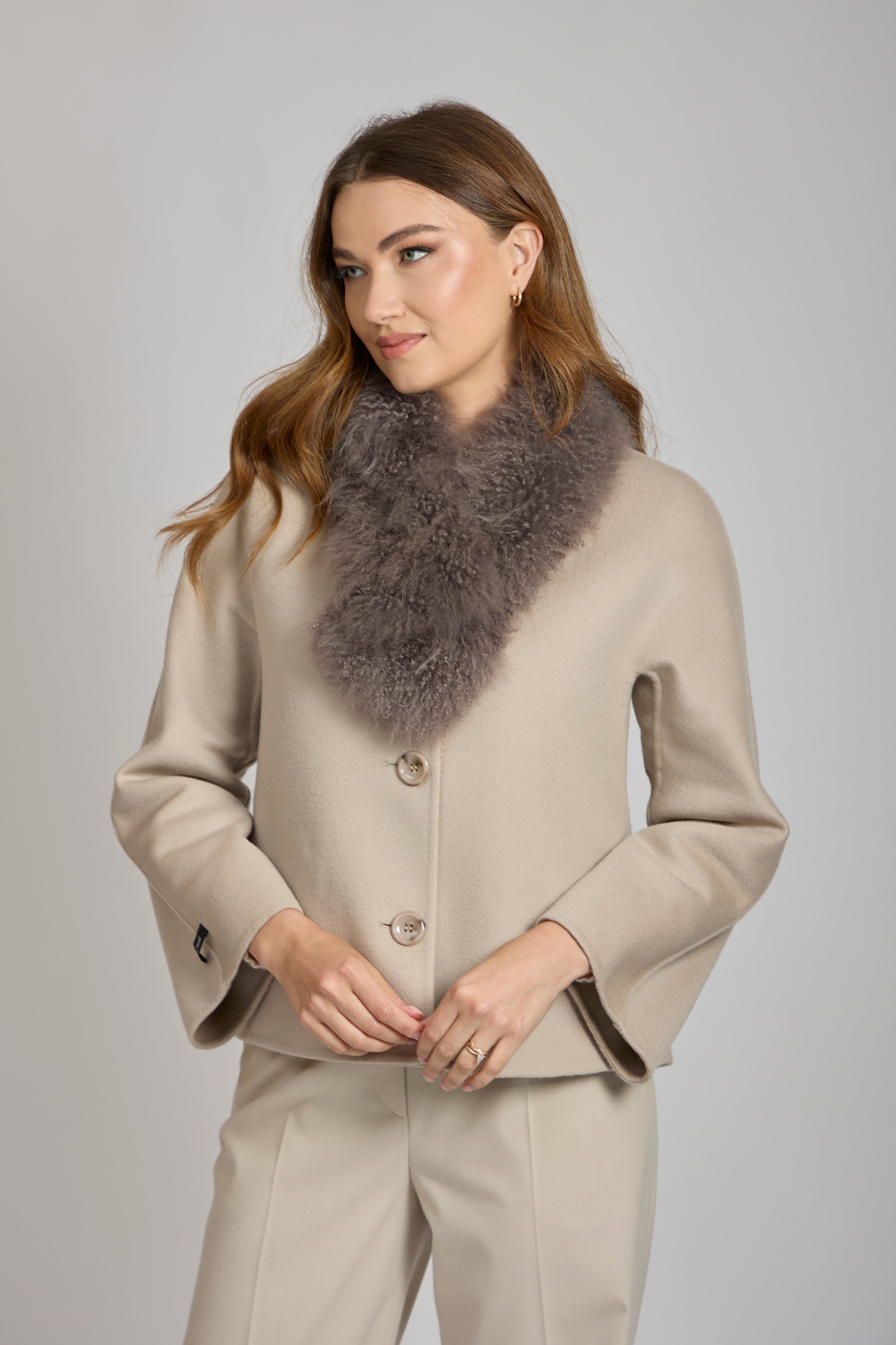 Divine Cashmere taupe cashmere scarf with soft drape, rectangular shape