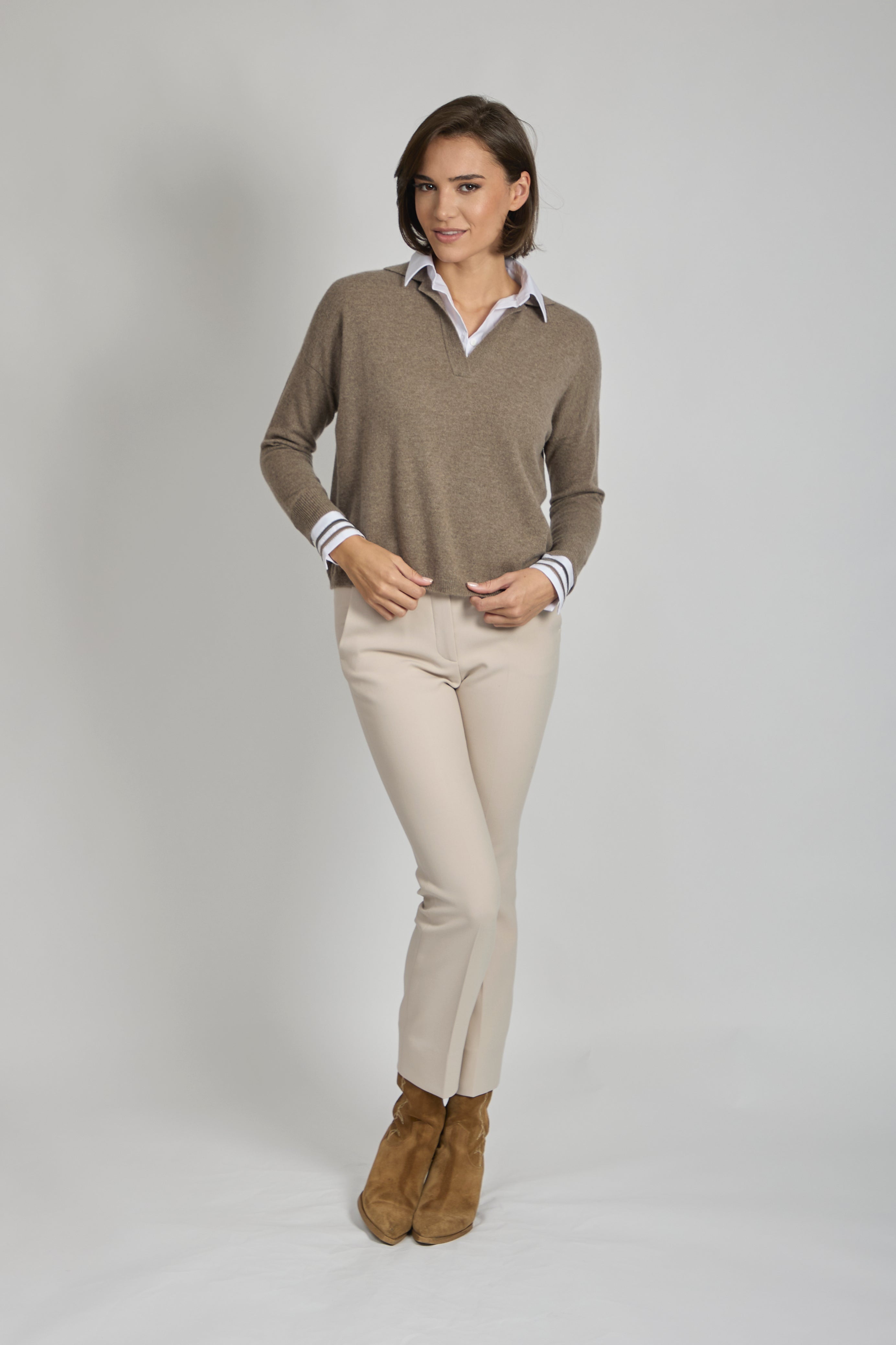 Divine Cashmere collared sweater in soft knit cashmere with classic collar detail