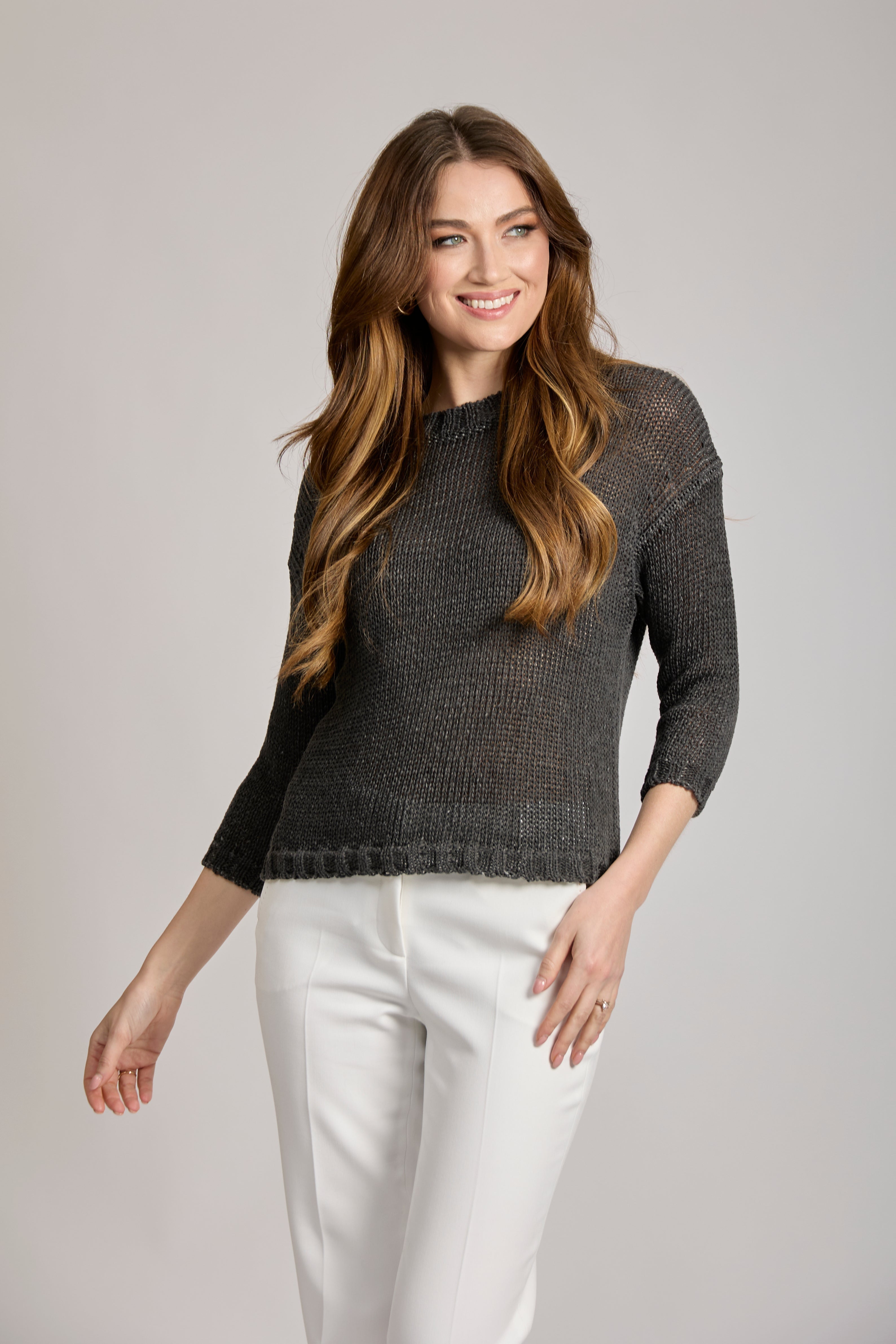 Divine Cashmere Poppy Tonga cotton knit sweater, classic cut with long sleeves and fine textured knit