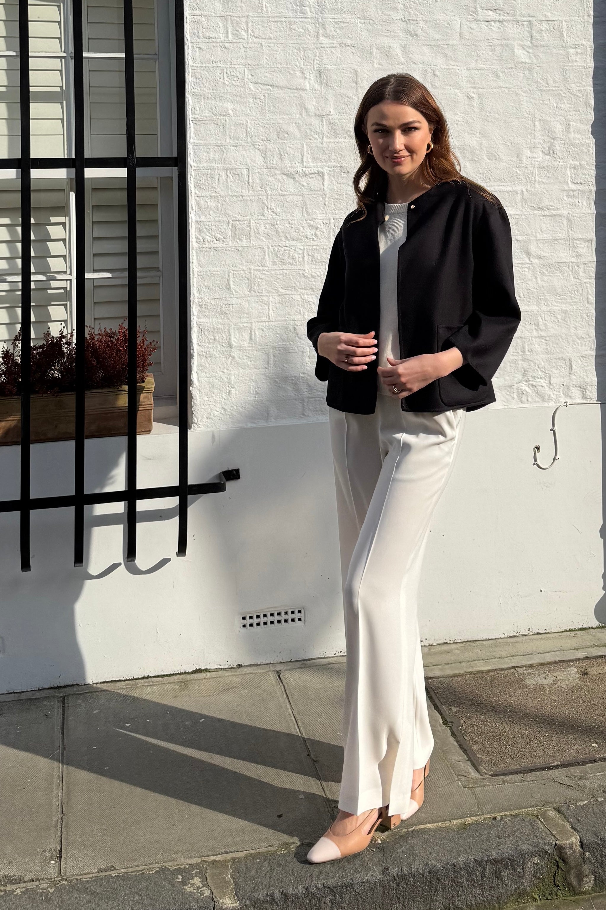 Divine Cashmere relaxed trousers in cashmere with a soft knit and relaxed cut