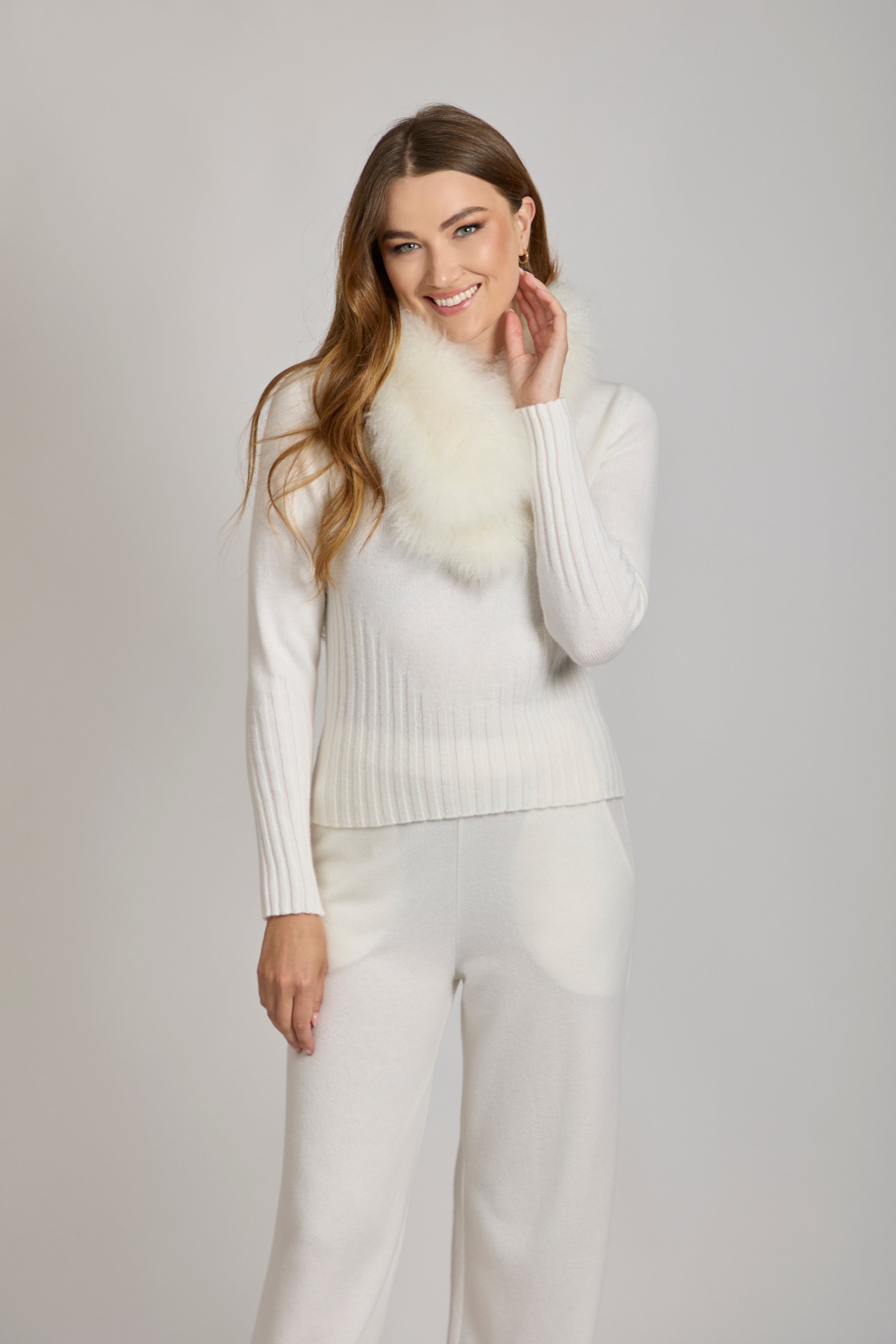 Cashmere wrap scarf with draped rectangular cut and fringed ends