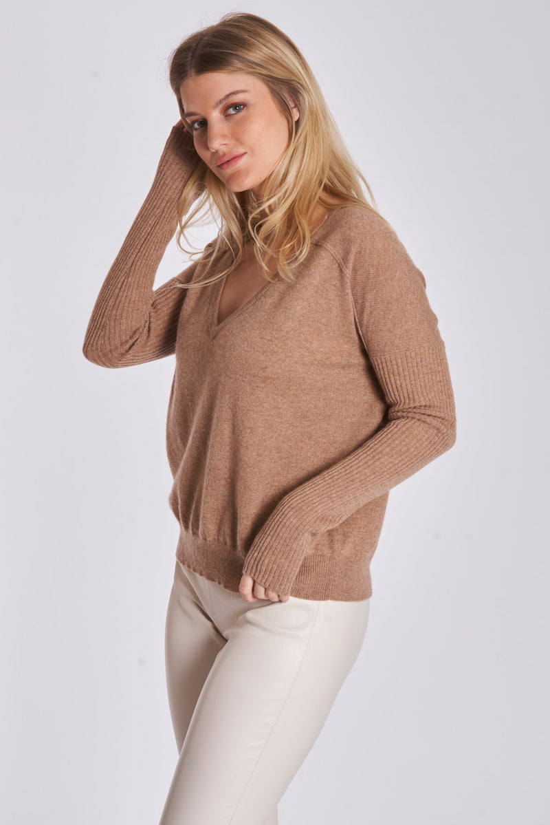 V NECK LONG SLEEVE JUMPER-CAMEL